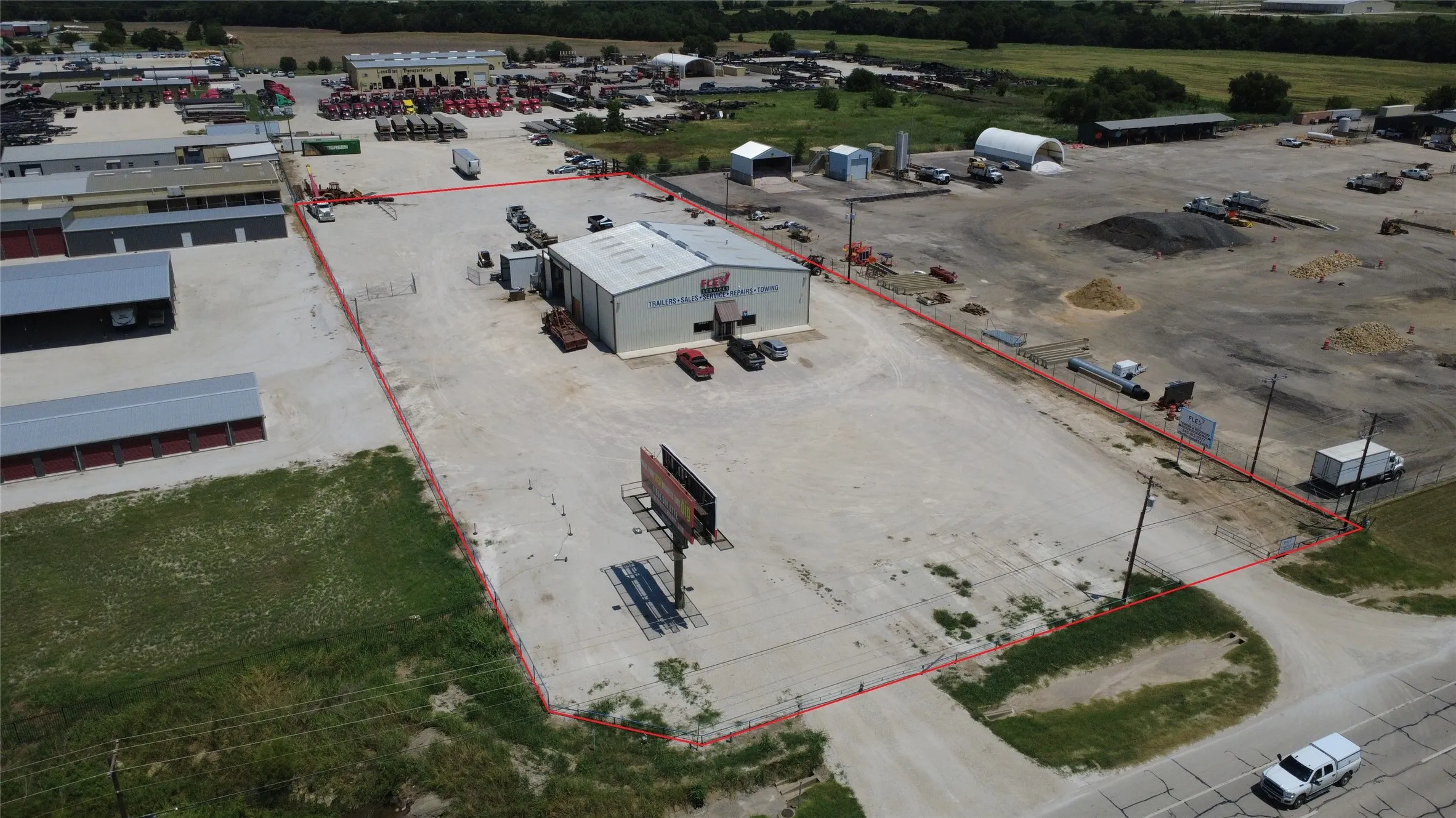 Industrial For Rent in Cooke County , 2827 W Highway 82, Gainesville, Texas 76240, 0, 0, Garage spaces, 0 Sqft, built in 1985, mls#21367028, Real Estate Agent in Gainesville, Homes For Rent in Cooke county, Homes For Rent in Gainesville, Realtor in Gainesville Texas, Real Estate Brokerage Independent Realty Texas, Luminita Cordes Realtor