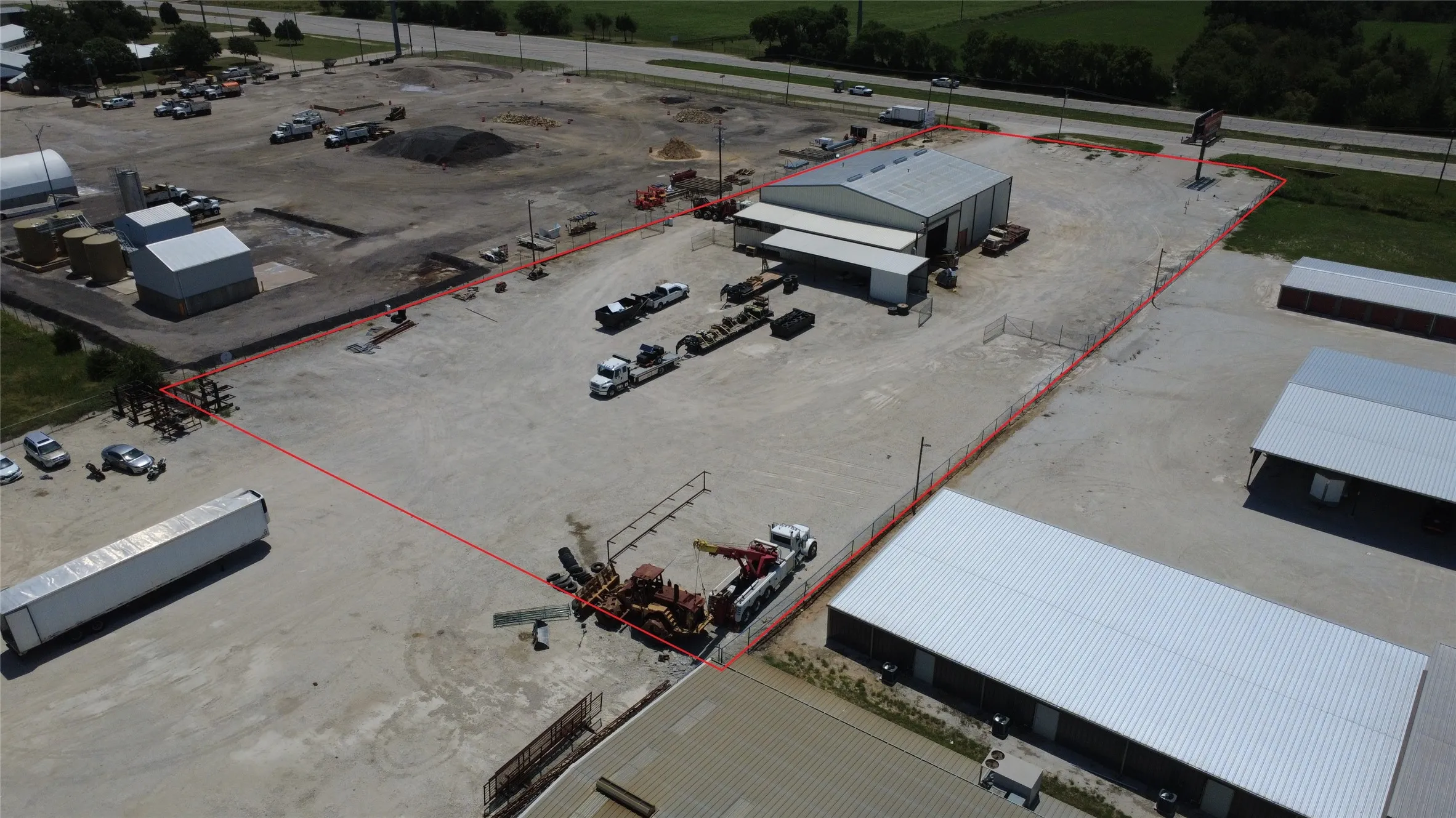 Industrial For Rent in Cooke County , 2827 W Highway 82, Gainesville, Texas 76240, 0, 0, Garage spaces, 0 Sqft, built in 1985, mls#21367028, Real Estate Agent in Gainesville, Homes For Rent in Cooke county, Homes For Rent in Gainesville, Realtor in Gainesville Texas, Real Estate Brokerage Independent Realty Texas, Luminita Cordes Realtor