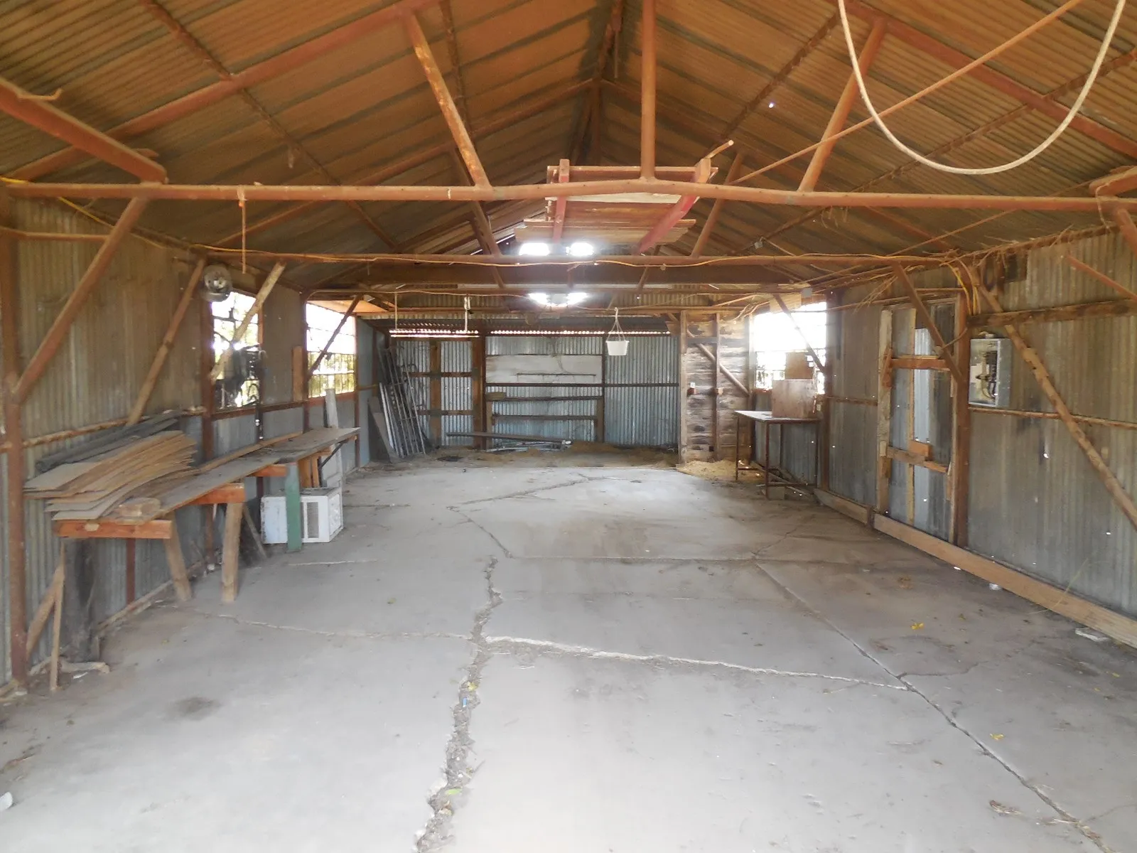 Single Family Residence For Sale in Eastland County , 502 Travis Street, Ranger, Texas 76470, 2 Bedroom, 1 Bathroom, 2 Garage spaces, 1,140 Sqft, built in 1938, Price $75,000, mls#21367035, Real Estate Agent in Ranger, Homes For Sale in Eastland county, Homes For Sale in Ranger, Realtor in Ranger Texas, Real Estate Brokerage Independent Realty Texas, Luminita Cordes Realtor