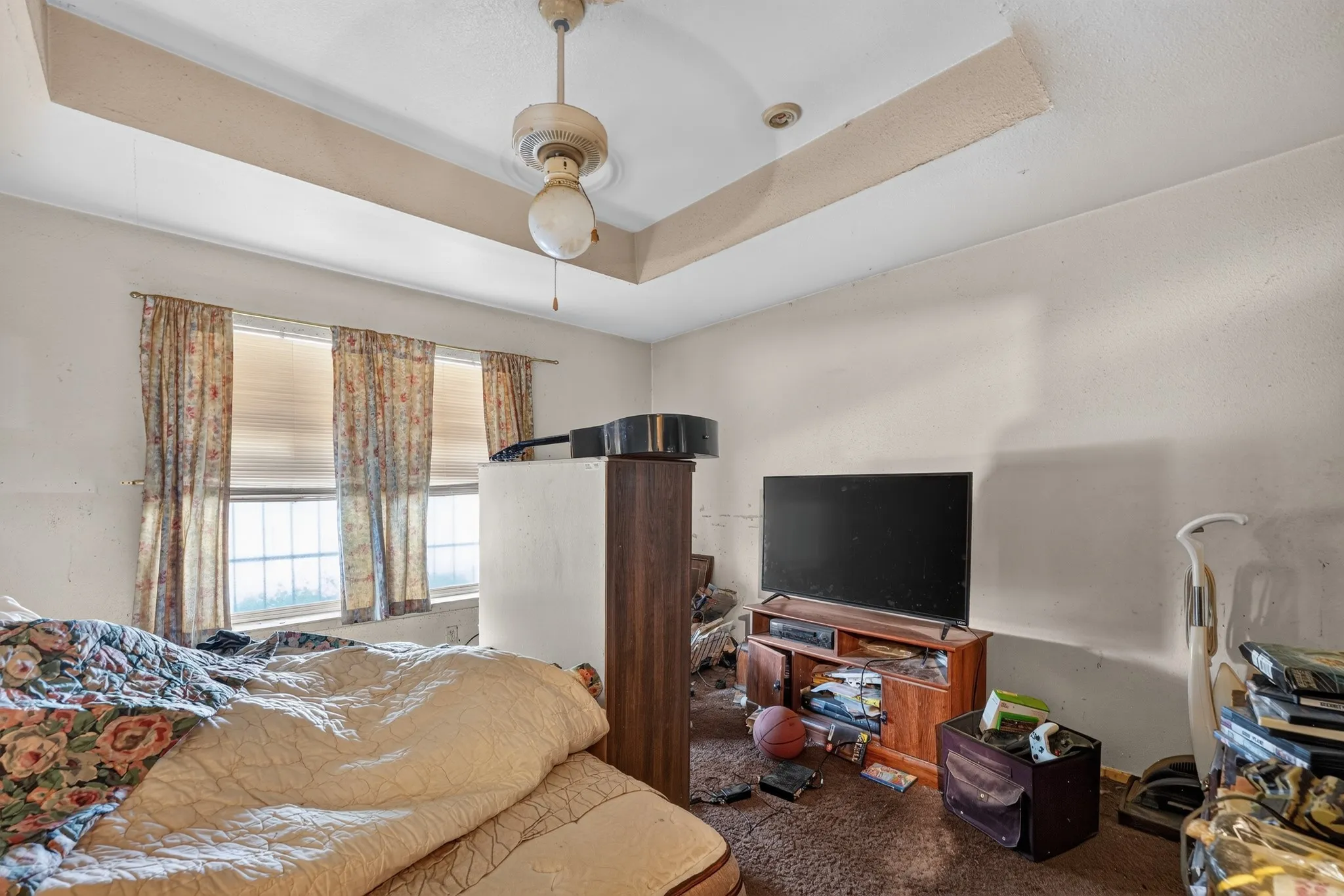 Single Family Residence For Sale in Tarrant County , 5532 Fernander Drive, Fort Worth, Texas 76107, 3 Bedroom, 2 Bathroom, 1 Garage spaces, 1,208 Sqft, built in 2002, mls#21365422, Real Estate Agent in Fort Worth, Homes For Sale in Tarrant county, Homes For Sale in Fort Worth, Realtor in Fort Worth Texas, Real Estate Brokerage Independent Realty Texas, Luminita Cordes Realtor