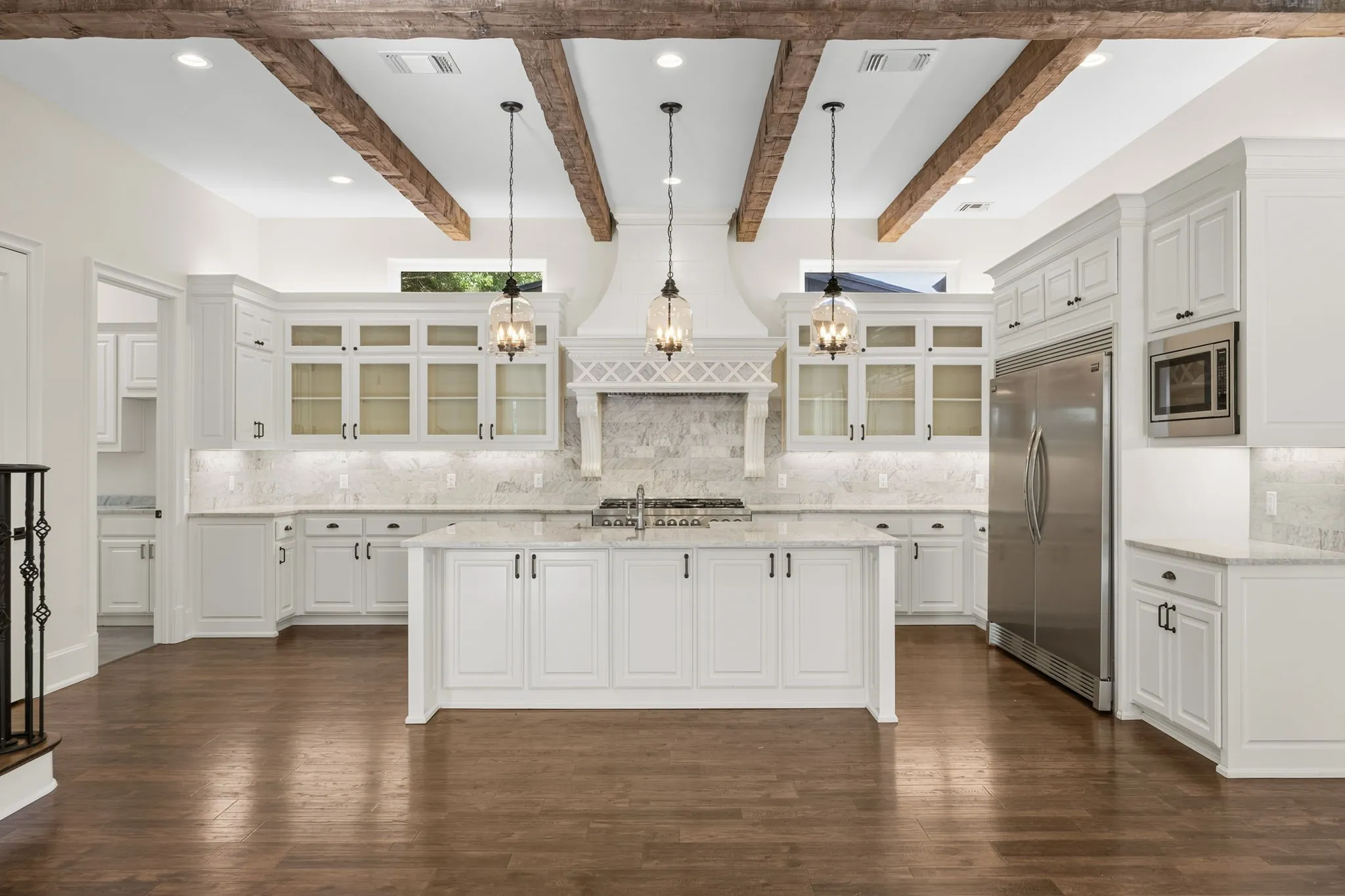 Single Family Residence For Sale in Tarrant County , 5616 Pershing Avenue, Fort Worth, Texas 76107, 4 Bedroom, 4 Bathroom, 2 Garage spaces, 3,694 Sqft, built in 2019, mls#21367040, Real Estate Agent in Fort Worth, Homes For Sale in Tarrant county, Homes For Sale in Fort Worth, Realtor in Fort Worth Texas, Real Estate Brokerage Independent Realty Texas, Luminita Cordes Realtor