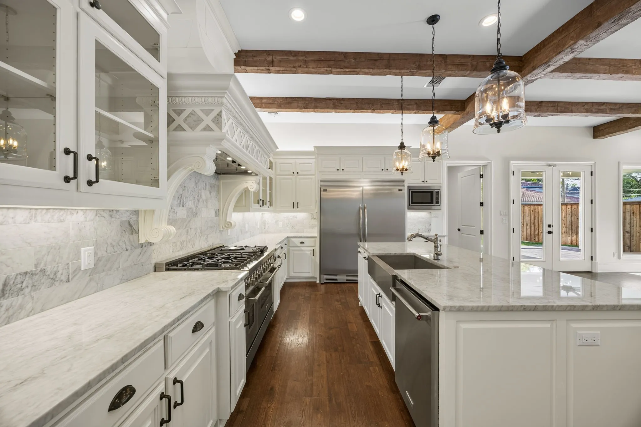 Single Family Residence For Sale in Tarrant County , 5616 Pershing Avenue, Fort Worth, Texas 76107, 4 Bedroom, 4 Bathroom, 2 Garage spaces, 3,694 Sqft, built in 2019, mls#21367040, Real Estate Agent in Fort Worth, Homes For Sale in Tarrant county, Homes For Sale in Fort Worth, Realtor in Fort Worth Texas, Real Estate Brokerage Independent Realty Texas, Luminita Cordes Realtor