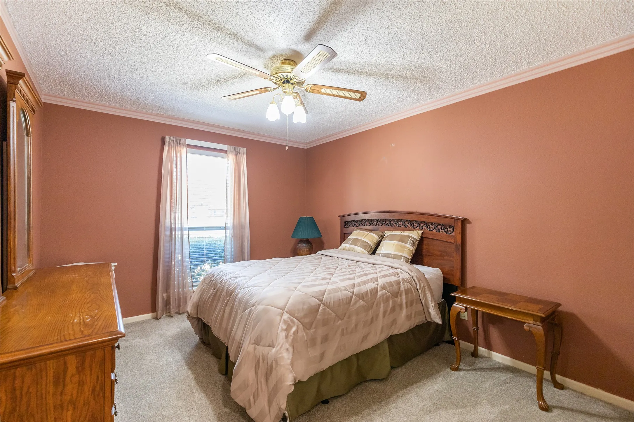 Single Family Residence For Sale in Taylor County , 801 Parsons Road, Abilene, Texas 79602, 2 Bedroom, 2 Bathroom, 2 Garage spaces, 1,400 Sqft, built in 1987, mls#21367027, Real Estate Agent in Abilene, Homes For Sale in Taylor county, Homes For Sale in Abilene, Realtor in Abilene Texas, Real Estate Brokerage Independent Realty Texas, Luminita Cordes Realtor