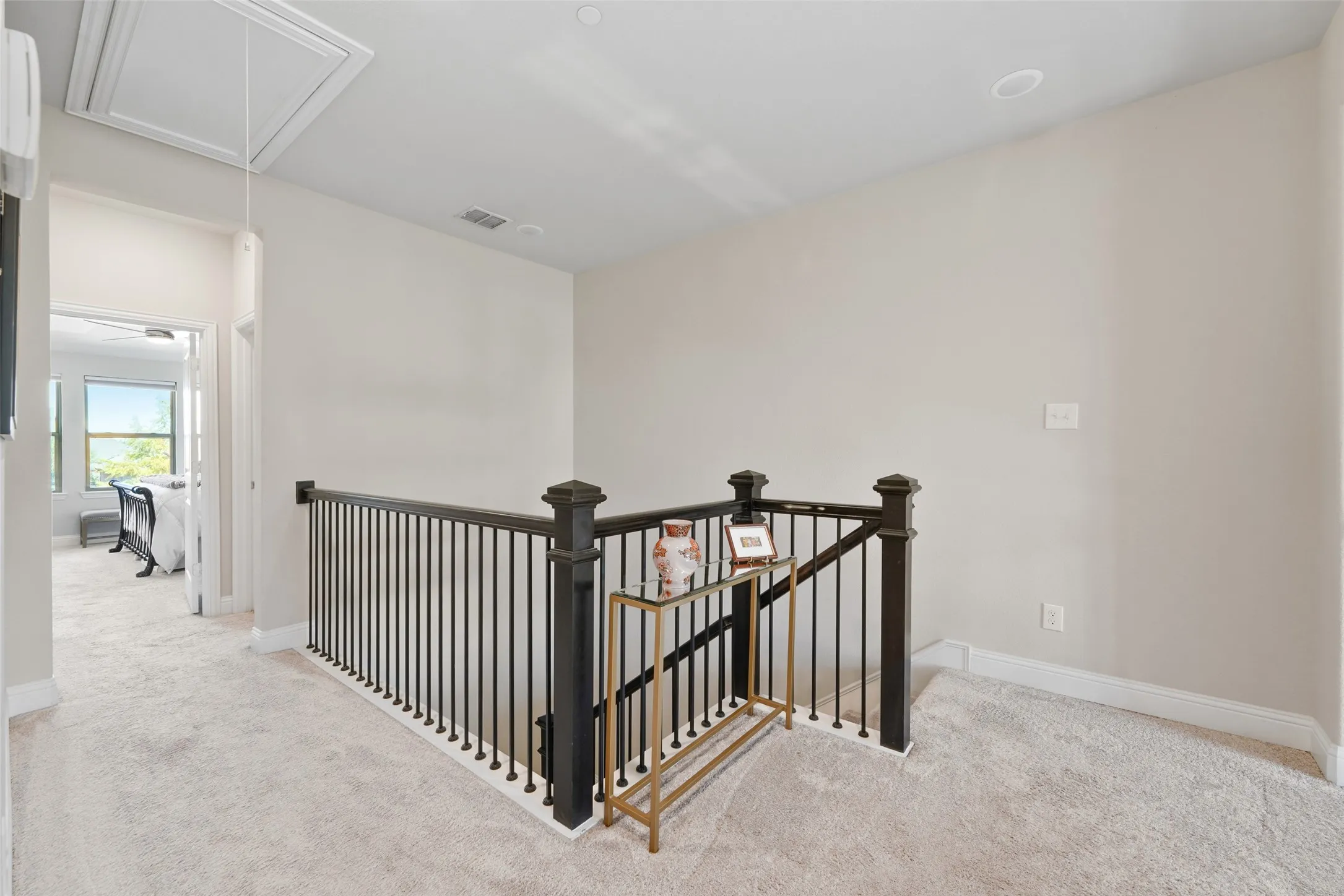 Townhouse For Rent in Collin County , 4608 Piedras Lanzar Drive, Mc Kinney, Texas 75070, 2 Bedroom, 3 Bathroom, 2 Garage spaces, 1,521 Sqft, built in 2018, mls#21361869, Real Estate Agent in Mc Kinney, Homes For Rent in Collin county, Homes For Rent in Mc Kinney, Realtor in Mc Kinney Texas, Real Estate Brokerage Independent Realty Texas, Luminita Cordes Realtor