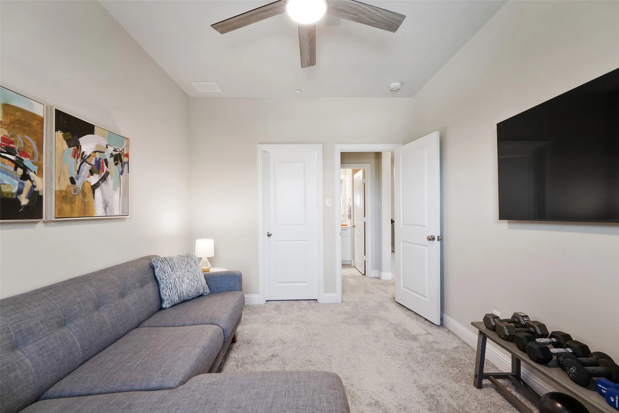 Townhouse For Rent in Collin County , 4608 Piedras Lanzar Drive, Mc Kinney, Texas 75070, 2 Bedroom, 3 Bathroom, 2 Garage spaces, 1,521 Sqft, built in 2018, mls#21361869, Real Estate Agent in Mc Kinney, Homes For Rent in Collin county, Homes For Rent in Mc Kinney, Realtor in Mc Kinney Texas, Real Estate Brokerage Independent Realty Texas, Luminita Cordes Realtor