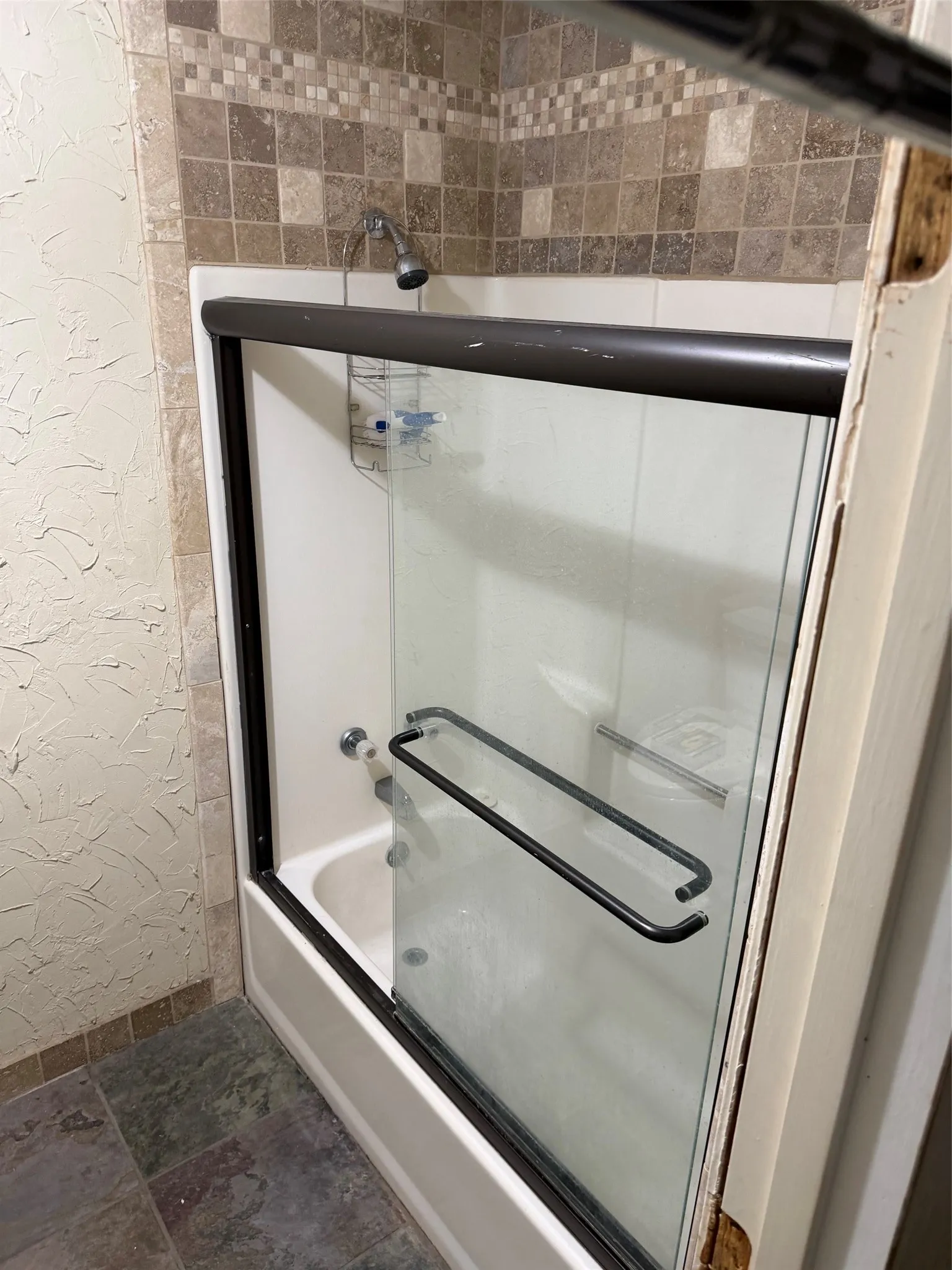 Single Family Residence For Sale in Johnson County , 913 County Road 1003a, Godley, Texas 76044, 3 Bedroom, 2 Bathroom, Garage spaces, 1,440 Sqft, built in 1980, mls#21367048, Real Estate Agent in Godley, Homes For Sale in Johnson county, Homes For Sale in Godley, Realtor in Godley Texas, Real Estate Brokerage Independent Realty Texas, Luminita Cordes Realtor