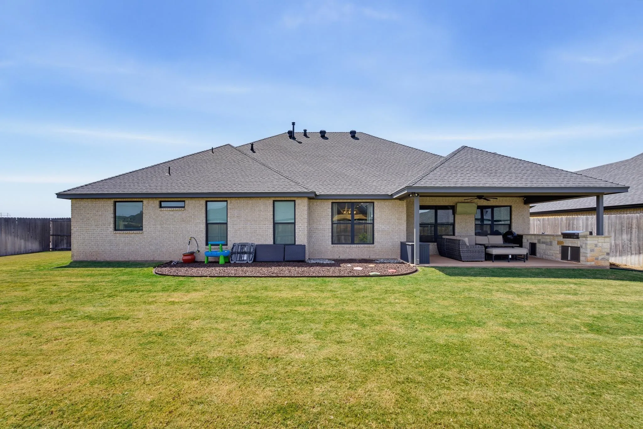 Single Family Residence For Sale in Taylor County , 6717 Potter-Bacon Trail, Abilene, Texas 79606, 4 Bedroom, 3 Bathroom, 2 Garage spaces, 2,588 Sqft, built in 2022, mls#21367010, Real Estate Agent in Abilene, Homes For Sale in Taylor county, Homes For Sale in Abilene, Realtor in Abilene Texas, Real Estate Brokerage Independent Realty Texas, Luminita Cordes Realtor