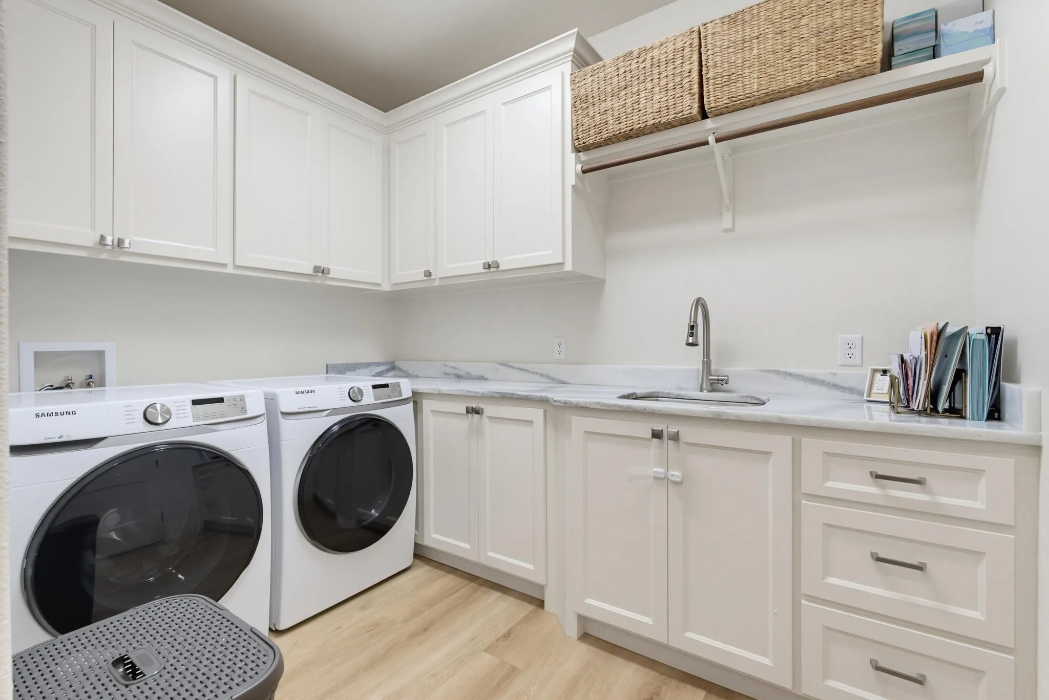 Single Family Residence For Sale in Taylor County , 6717 Potter-Bacon Trail, Abilene, Texas 79606, 4 Bedroom, 3 Bathroom, 2 Garage spaces, 2,588 Sqft, built in 2022, mls#21367010, Real Estate Agent in Abilene, Homes For Sale in Taylor county, Homes For Sale in Abilene, Realtor in Abilene Texas, Real Estate Brokerage Independent Realty Texas, Luminita Cordes Realtor