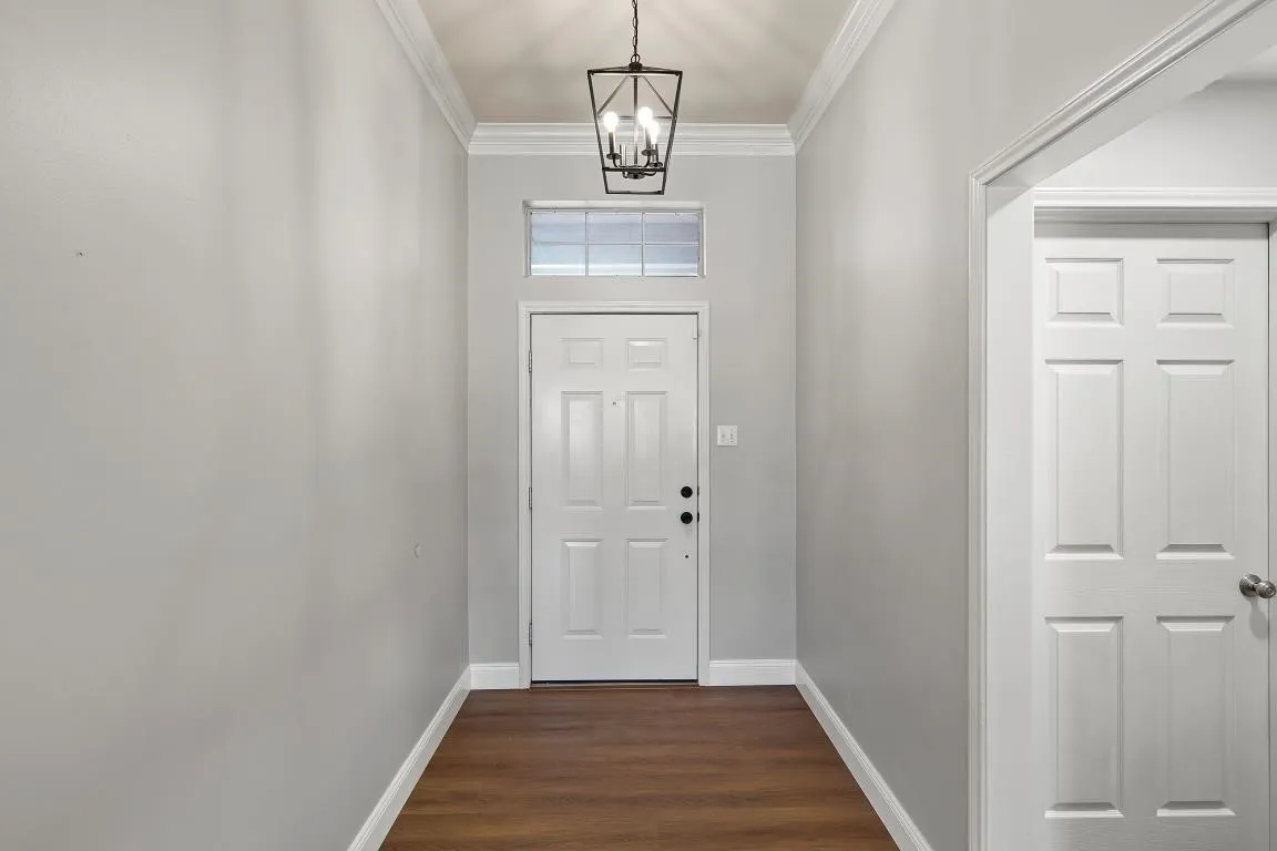Single Family Residence For Sale in Mc Lennan County , 325 Fannin Drive, Hewitt, Texas 76643, 3 Bedroom, 2 Bathroom, 2 Garage spaces, 1,679 Sqft, built in 1997, mls#21366684, Real Estate Agent in Hewitt, Homes For Sale in Mc Lennan county, Homes For Sale in Hewitt, Realtor in Hewitt Texas, Real Estate Brokerage Independent Realty Texas, Luminita Cordes Realtor