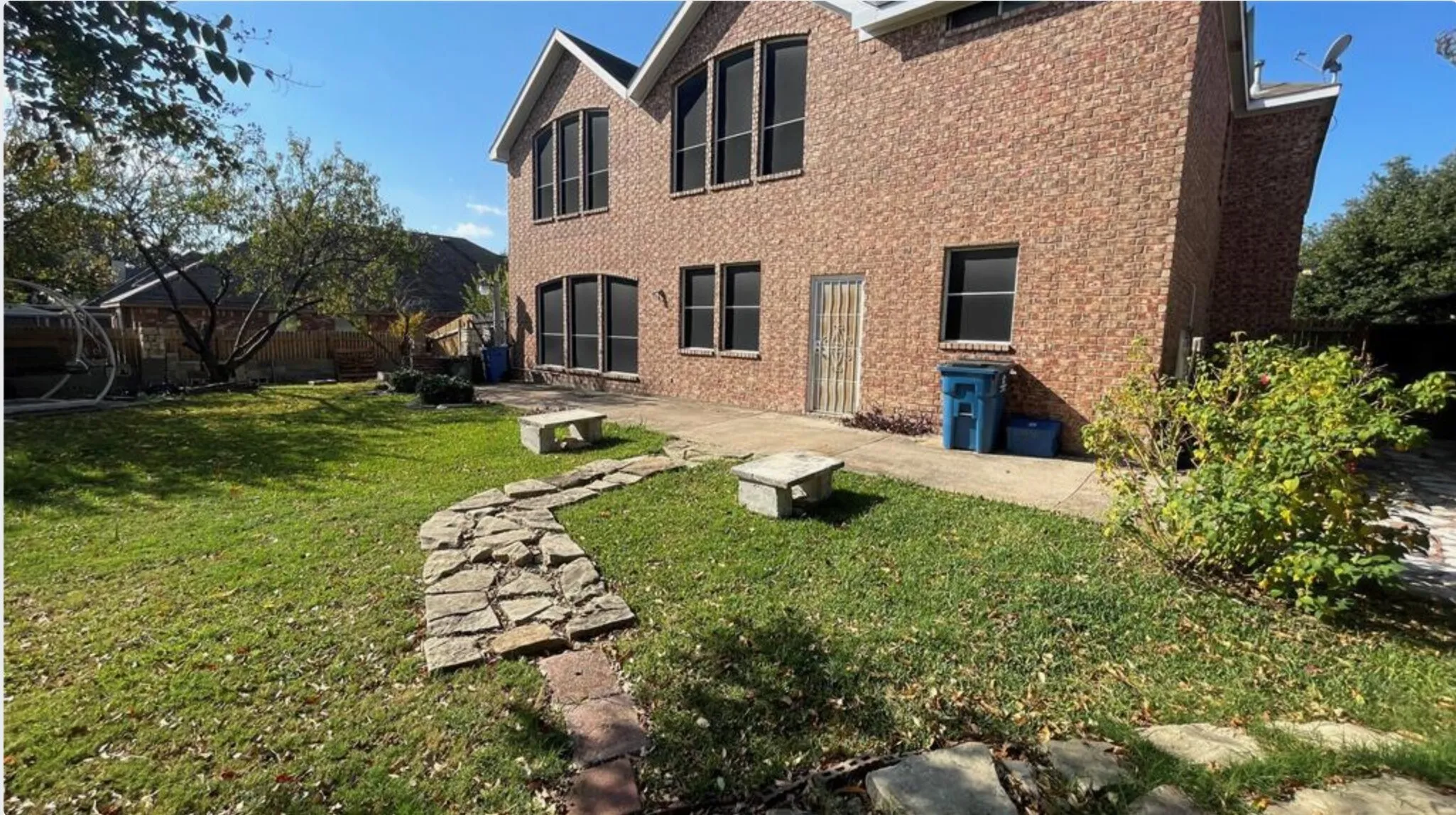 Single Family Residence For Sale in Dallas County , 720 Candle Meadow Boulevard, De Soto, Texas 75115, 4 Bedroom, 3 Bathroom, 2 Garage spaces, 3,059 Sqft, built in 2004, mls#21367061, Real Estate Agent in De Soto, Homes For Sale in Dallas county, Homes For Sale in De Soto, Realtor in De Soto Texas, Real Estate Brokerage Independent Realty Texas, Luminita Cordes Realtor