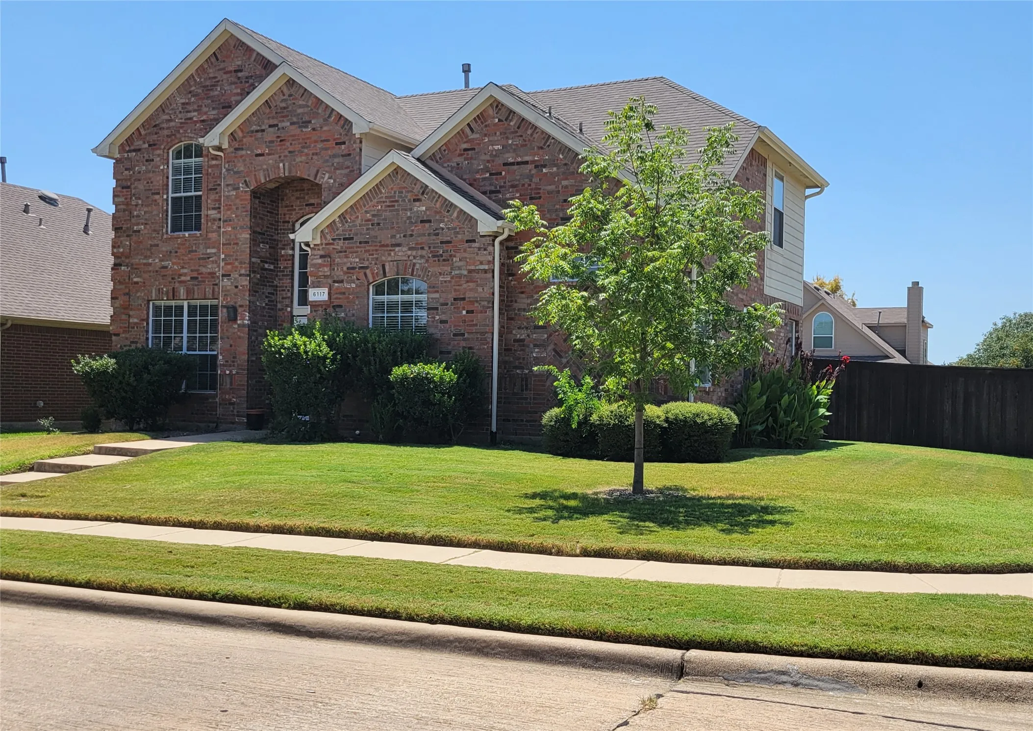 Single Family Residence For Rent in Collin County , 6117 Dark Forest Drive, Mc Kinney, Texas 75070, 4 Bedroom, 3 Bathroom, 2 Garage spaces, 2,479 Sqft, built in 2001, mls#21367080, Real Estate Agent in Mc Kinney, Homes For Rent in Collin county, Homes For Rent in Mc Kinney, Realtor in Mc Kinney Texas, Real Estate Brokerage Independent Realty Texas, Luminita Cordes Realtor