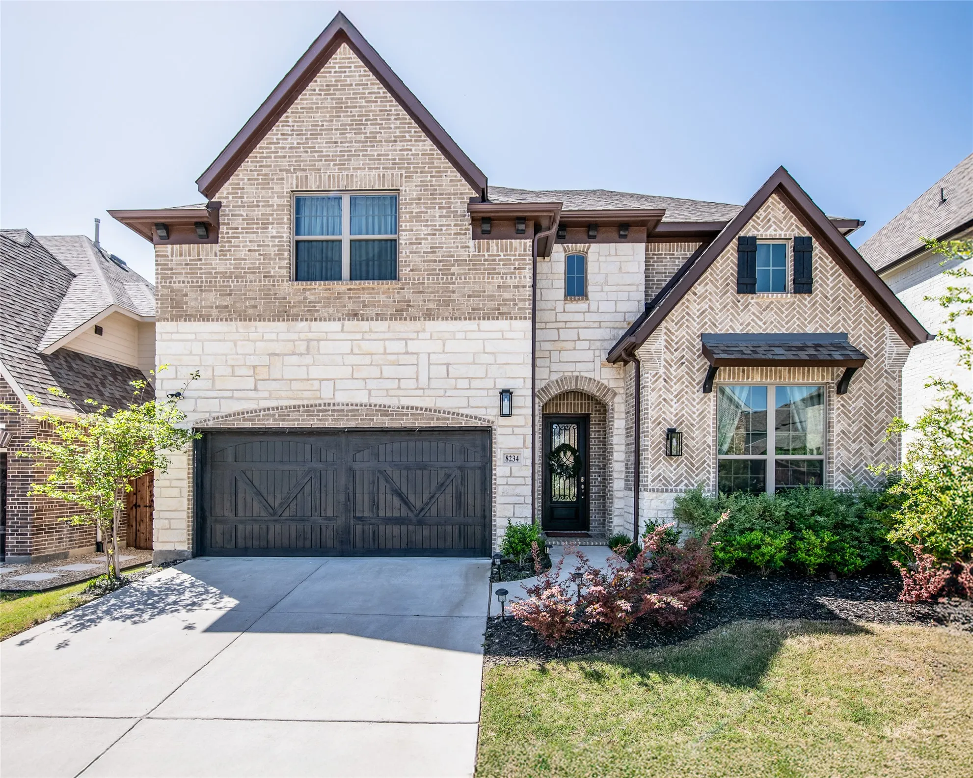 Single Family Residence For Rent in Dallas County , 8234 Vitex Avenue, Dallas, Texas 75252, 4 Bedroom, 5 Bathroom, 3 Garage spaces, 3,692 Sqft, built in 2021, mls#21367077, Real Estate Agent in Dallas, Homes For Rent in Dallas county, Homes For Rent in Dallas, Realtor in Dallas Texas, Real Estate Brokerage Independent Realty Texas, Luminita Cordes Realtor