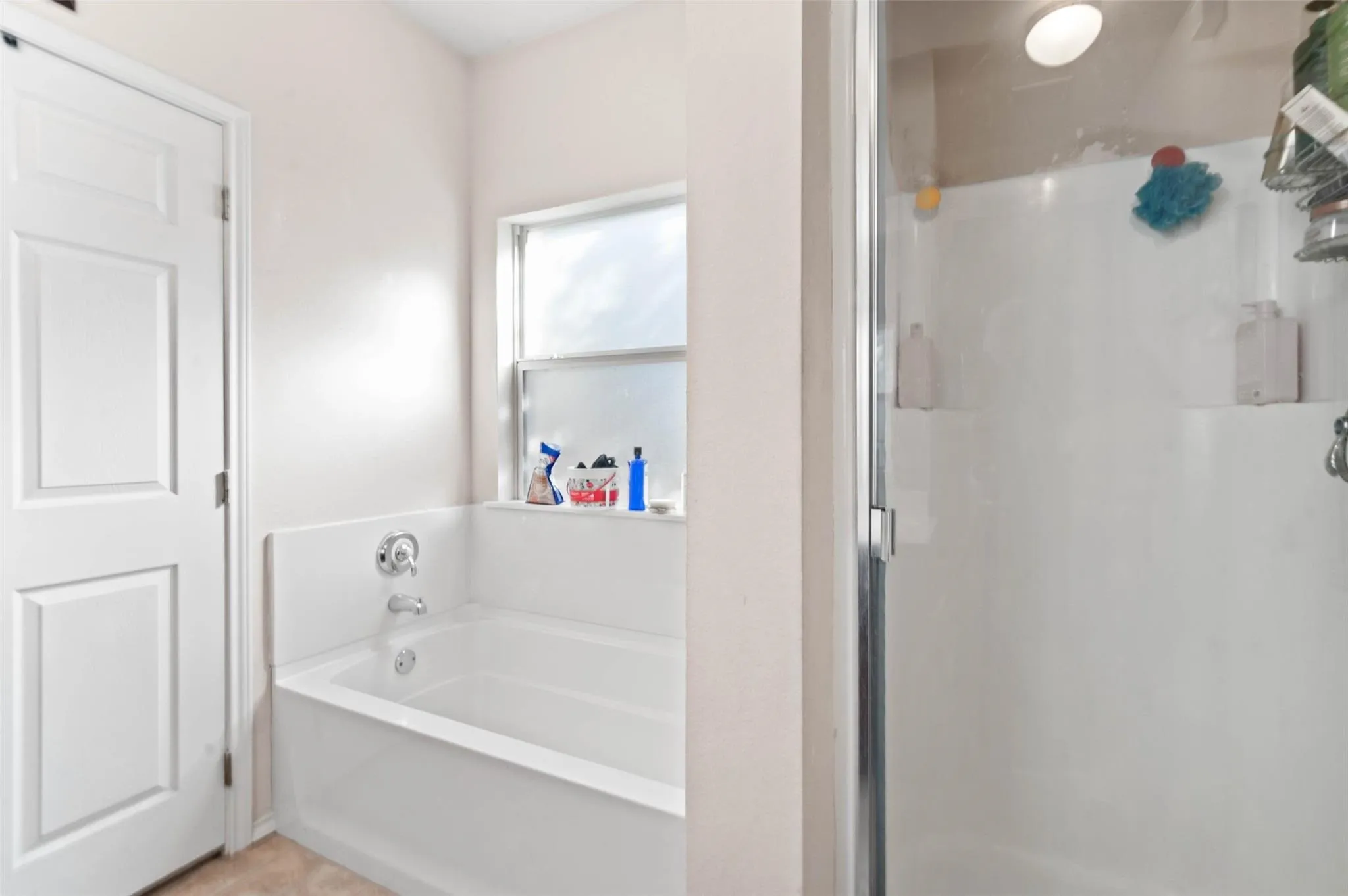 Duplex For Rent in Denton County , 124 Castleridge Drive A, Little Elm, Texas 75068, 4 Bedroom, 3 Bathroom, 2 Garage spaces, 1,832 Sqft, built in 2008, Price $2,195, mls#21367082, Real Estate Agent in Little Elm, Homes For Rent in Denton county, Homes For Rent in Little Elm, Realtor in Little Elm Texas, Real Estate Brokerage Independent Realty Texas, Luminita Cordes Realtor
