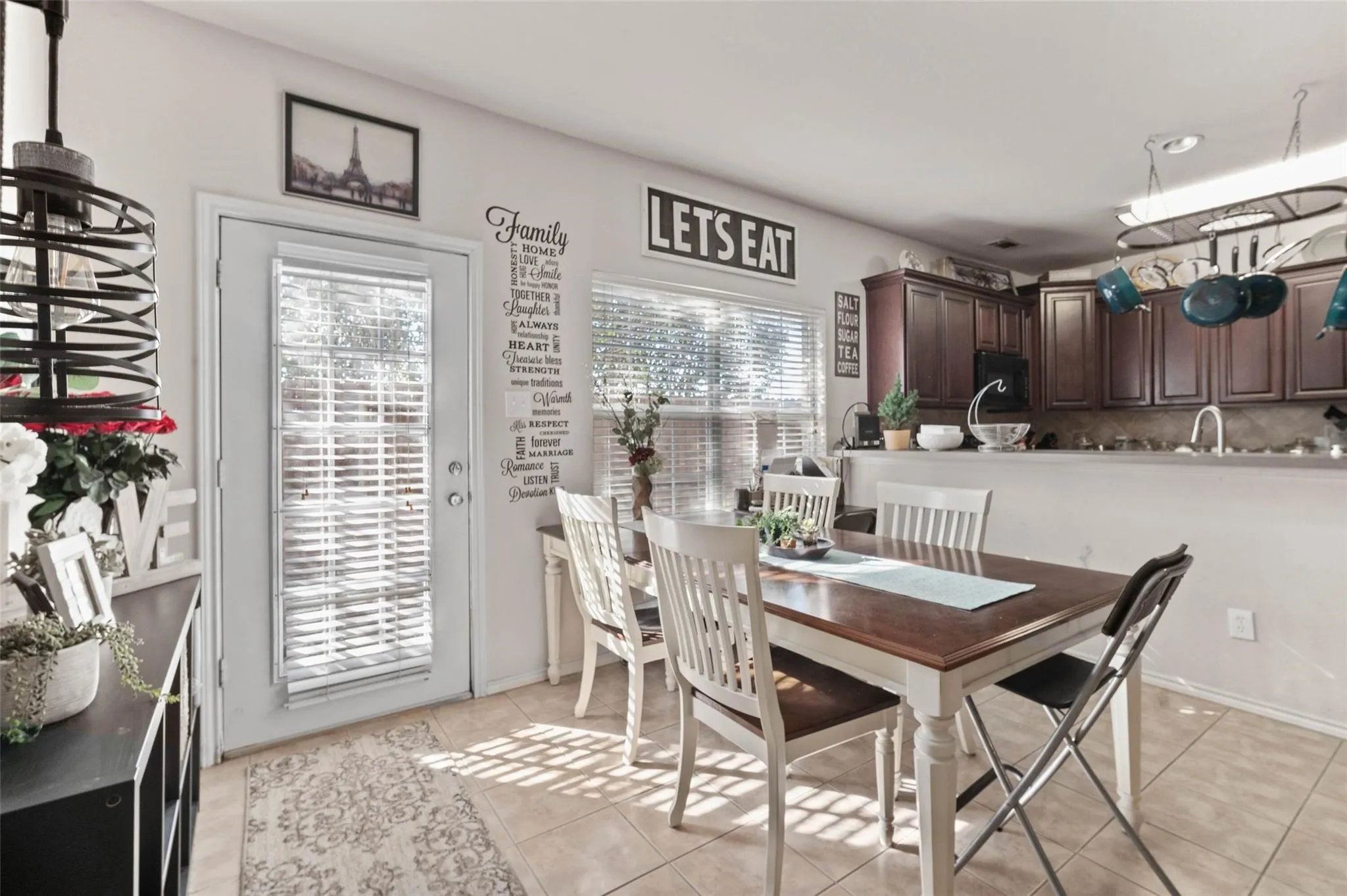 Duplex For Rent in Denton County , 124 Castleridge Drive A, Little Elm, Texas 75068, 4 Bedroom, 3 Bathroom, 2 Garage spaces, 1,832 Sqft, built in 2008, Price $2,195, mls#21367082, Real Estate Agent in Little Elm, Homes For Rent in Denton county, Homes For Rent in Little Elm, Realtor in Little Elm Texas, Real Estate Brokerage Independent Realty Texas, Luminita Cordes Realtor