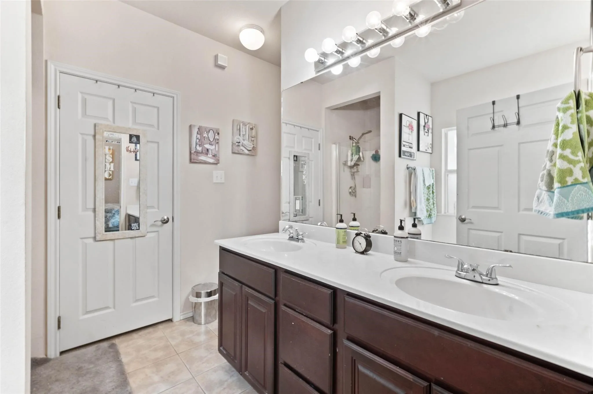 Duplex For Rent in Denton County , 124 Castleridge Drive A, Little Elm, Texas 75068, 4 Bedroom, 3 Bathroom, 2 Garage spaces, 1,832 Sqft, built in 2008, Price $2,195, mls#21367082, Real Estate Agent in Little Elm, Homes For Rent in Denton county, Homes For Rent in Little Elm, Realtor in Little Elm Texas, Real Estate Brokerage Independent Realty Texas, Luminita Cordes Realtor