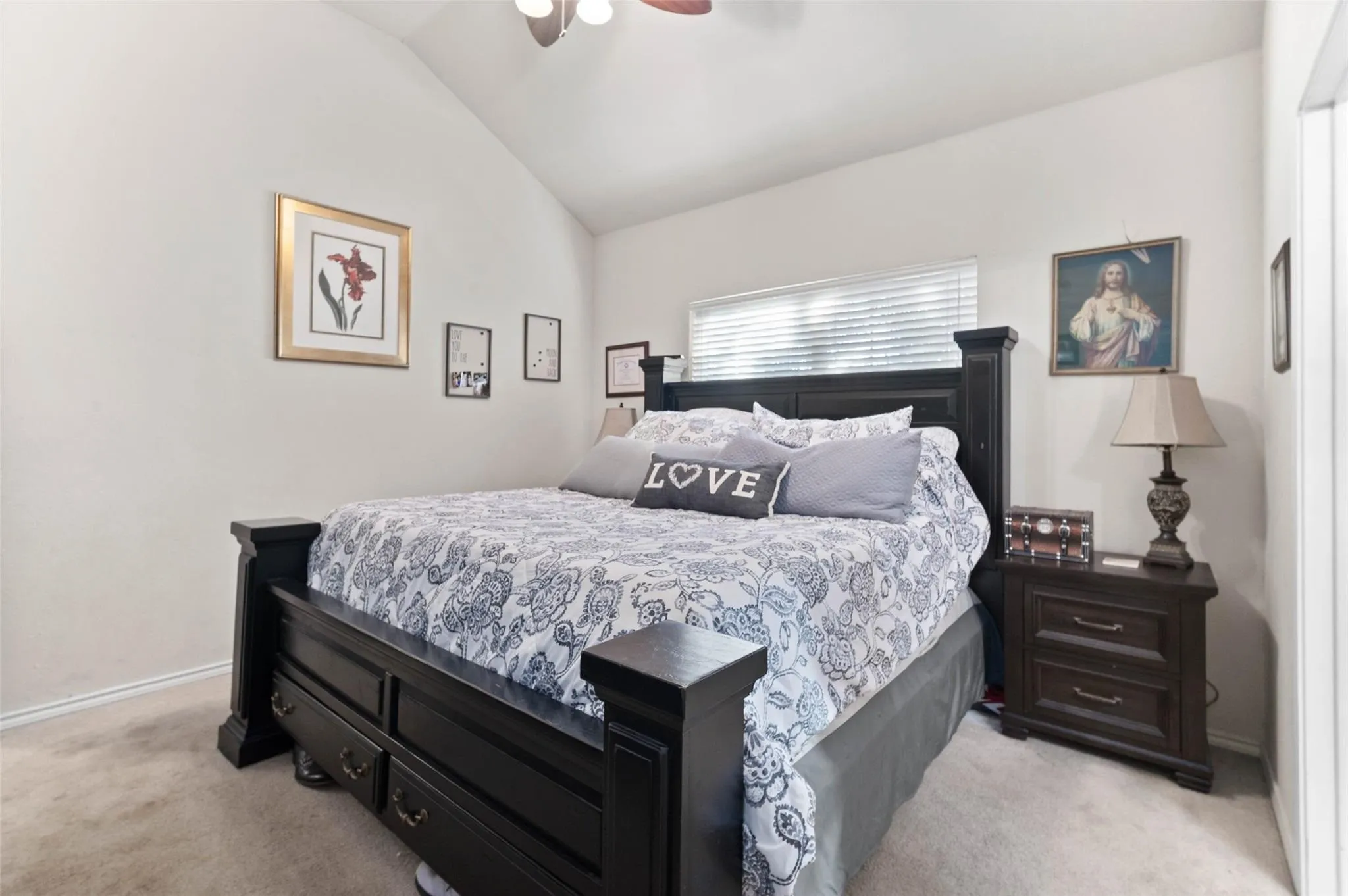 Duplex For Rent in Denton County , 124 Castleridge Drive A, Little Elm, Texas 75068, 4 Bedroom, 3 Bathroom, 2 Garage spaces, 1,832 Sqft, built in 2008, Price $2,195, mls#21367082, Real Estate Agent in Little Elm, Homes For Rent in Denton county, Homes For Rent in Little Elm, Realtor in Little Elm Texas, Real Estate Brokerage Independent Realty Texas, Luminita Cordes Realtor