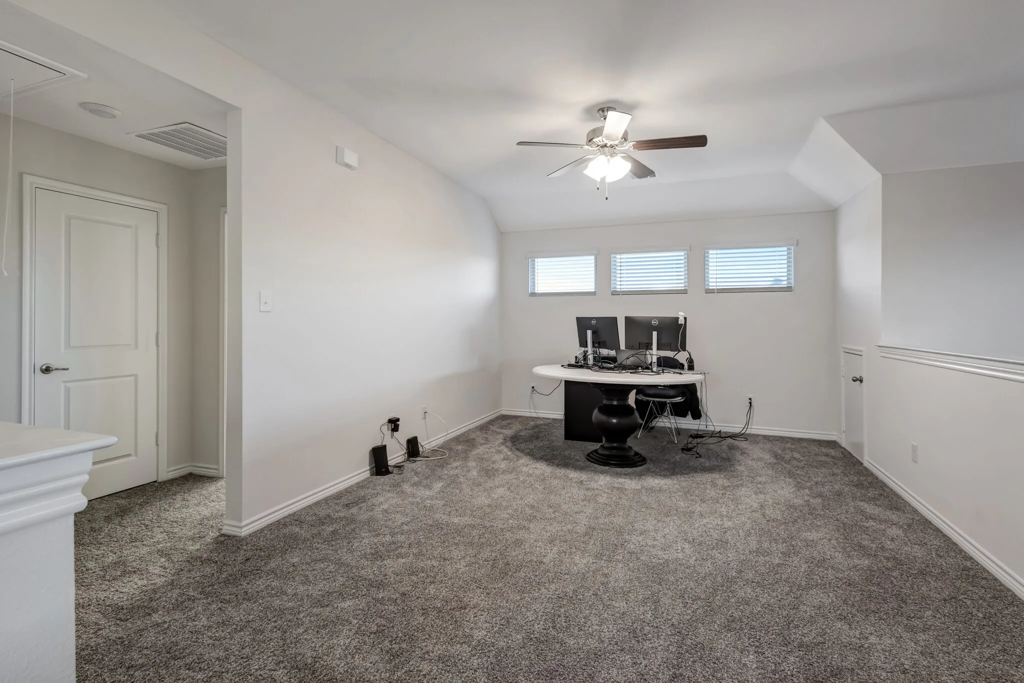 Single Family Residence For Rent in Collin County , 1007 Hitchin Post Way, Princeton, Texas 75407, 4 Bedroom, 3 Bathroom, 2 Garage spaces, 2,330 Sqft, built in 2020, mls#21367083, Real Estate Agent in Princeton, Homes For Rent in Collin county, Homes For Rent in Princeton, Realtor in Princeton Texas, Real Estate Brokerage Independent Realty Texas, Luminita Cordes Realtor