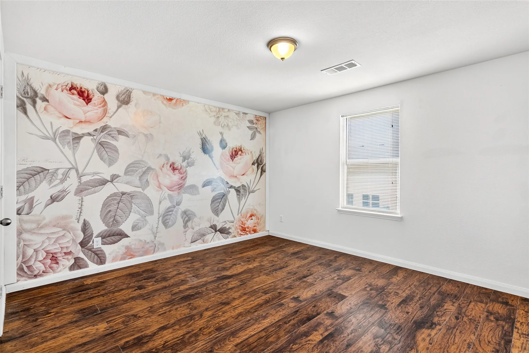 Single Family Residence For Rent in Collin County , 1202 Arizona, Princeton, Texas 75407, 4 Bedroom, 3 Bathroom, 2 Garage spaces, 2,169 Sqft, built in 2017, mls#21366829, Real Estate Agent in Princeton, Homes For Rent in Collin county, Homes For Rent in Princeton, Realtor in Princeton Texas, Real Estate Brokerage Independent Realty Texas, Luminita Cordes Realtor