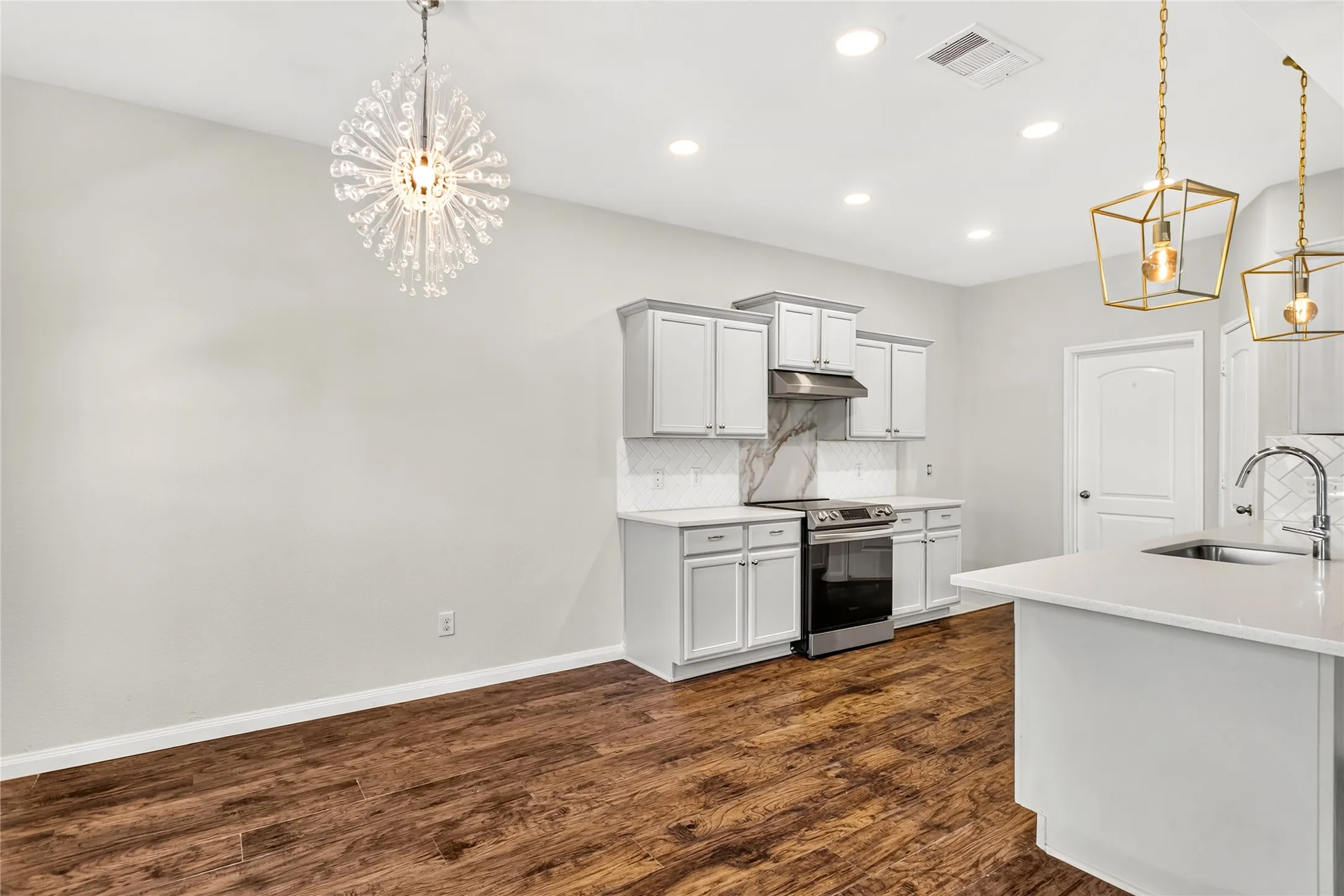 Single Family Residence For Rent in Collin County , 1202 Arizona, Princeton, Texas 75407, 4 Bedroom, 3 Bathroom, 2 Garage spaces, 2,169 Sqft, built in 2017, mls#21366829, Real Estate Agent in Princeton, Homes For Rent in Collin county, Homes For Rent in Princeton, Realtor in Princeton Texas, Real Estate Brokerage Independent Realty Texas, Luminita Cordes Realtor