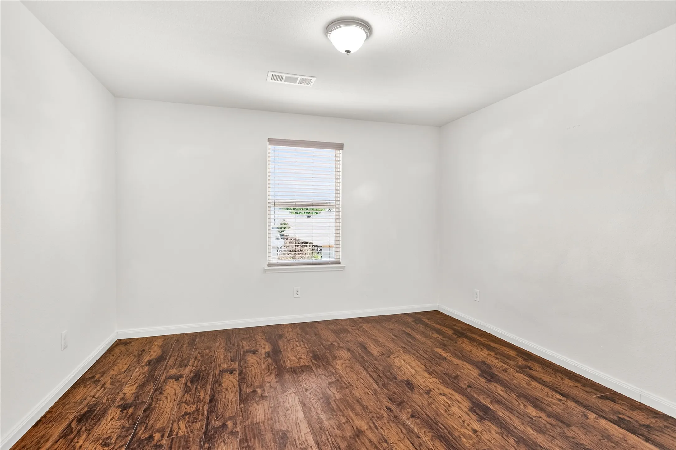Single Family Residence For Rent in Collin County , 1202 Arizona, Princeton, Texas 75407, 4 Bedroom, 3 Bathroom, 2 Garage spaces, 2,169 Sqft, built in 2017, mls#21366829, Real Estate Agent in Princeton, Homes For Rent in Collin county, Homes For Rent in Princeton, Realtor in Princeton Texas, Real Estate Brokerage Independent Realty Texas, Luminita Cordes Realtor