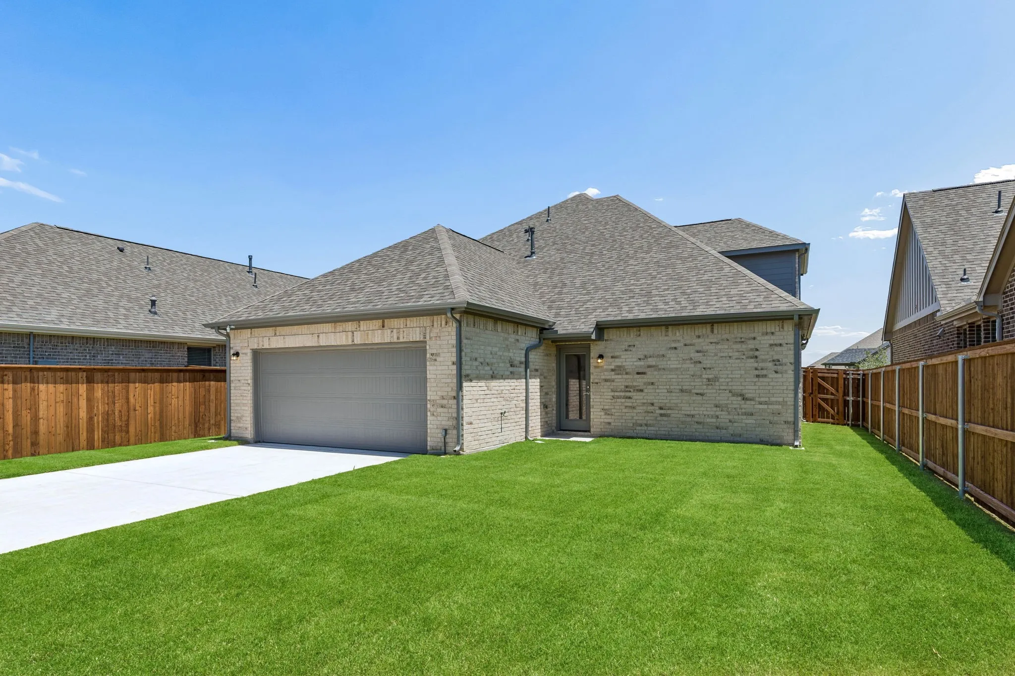 Single Family Residence For Sale in Ellis County , 2283 Railhead Trail, Waxahachie, Texas 75165, 3 Bedroom, 3 Bathroom, 2 Garage spaces, 2,147 Sqft, built in 2026, mls#21367094, Real Estate Agent in Waxahachie, Homes For Sale in Ellis county, Homes For Sale in Waxahachie, Realtor in Waxahachie Texas, Real Estate Brokerage Independent Realty Texas, Luminita Cordes Realtor