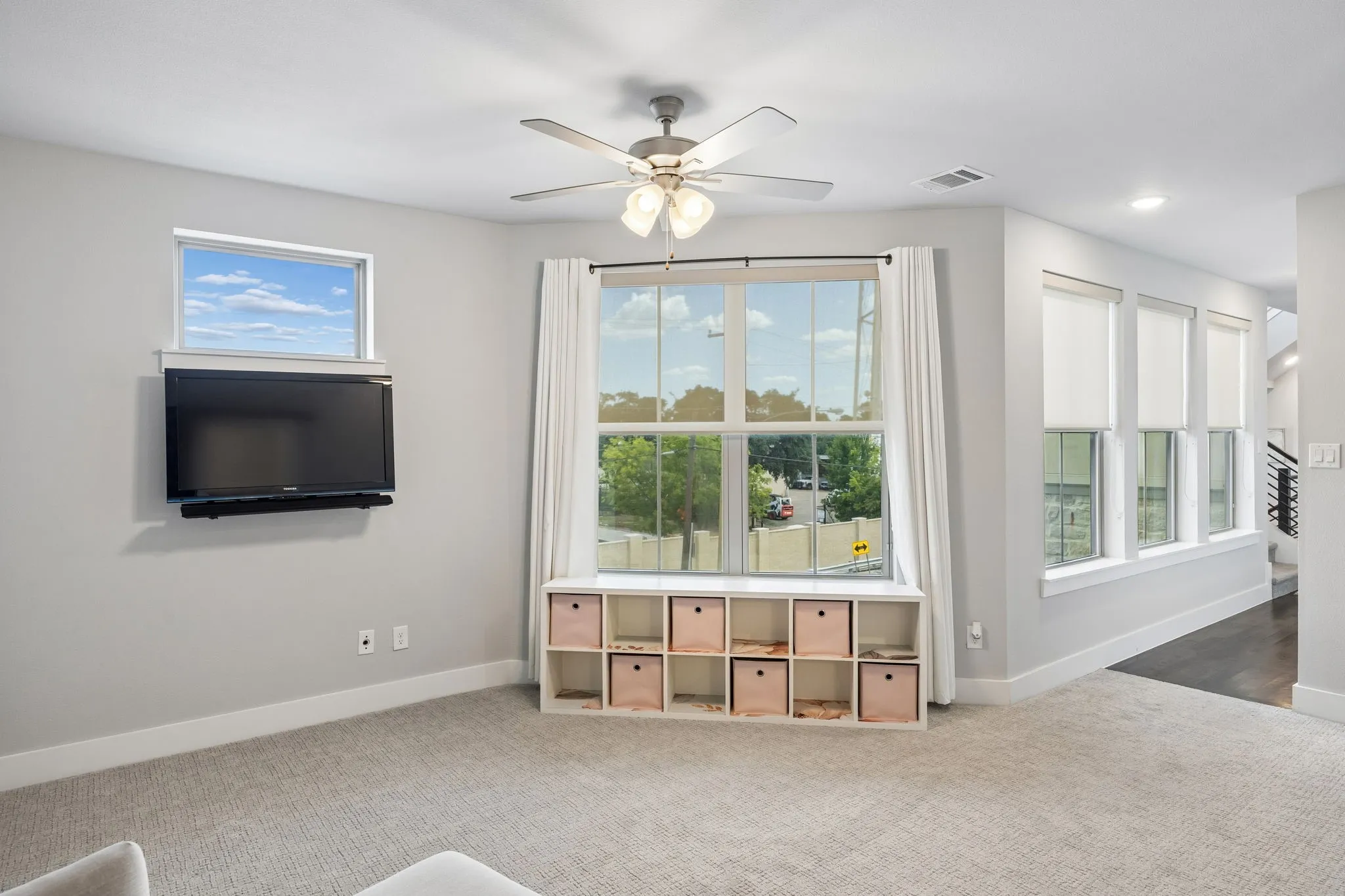 Single Family Residence For Sale in Dallas County , 5105 Artemesia Lane, Dallas, Texas 75209, 3 Bedroom, 4 Bathroom, 2 Garage spaces, 3,224 Sqft, built in 2020, mls#21366245, Real Estate Agent in Dallas, Homes For Sale in Dallas county, Homes For Sale in Dallas, Realtor in Dallas Texas, Real Estate Brokerage Independent Realty Texas, Luminita Cordes Realtor