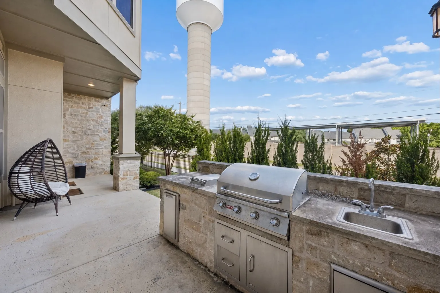 Single Family Residence For Sale in Dallas County , 5105 Artemesia Lane, Dallas, Texas 75209, 3 Bedroom, 4 Bathroom, 2 Garage spaces, 3,224 Sqft, built in 2020, mls#21366245, Real Estate Agent in Dallas, Homes For Sale in Dallas county, Homes For Sale in Dallas, Realtor in Dallas Texas, Real Estate Brokerage Independent Realty Texas, Luminita Cordes Realtor