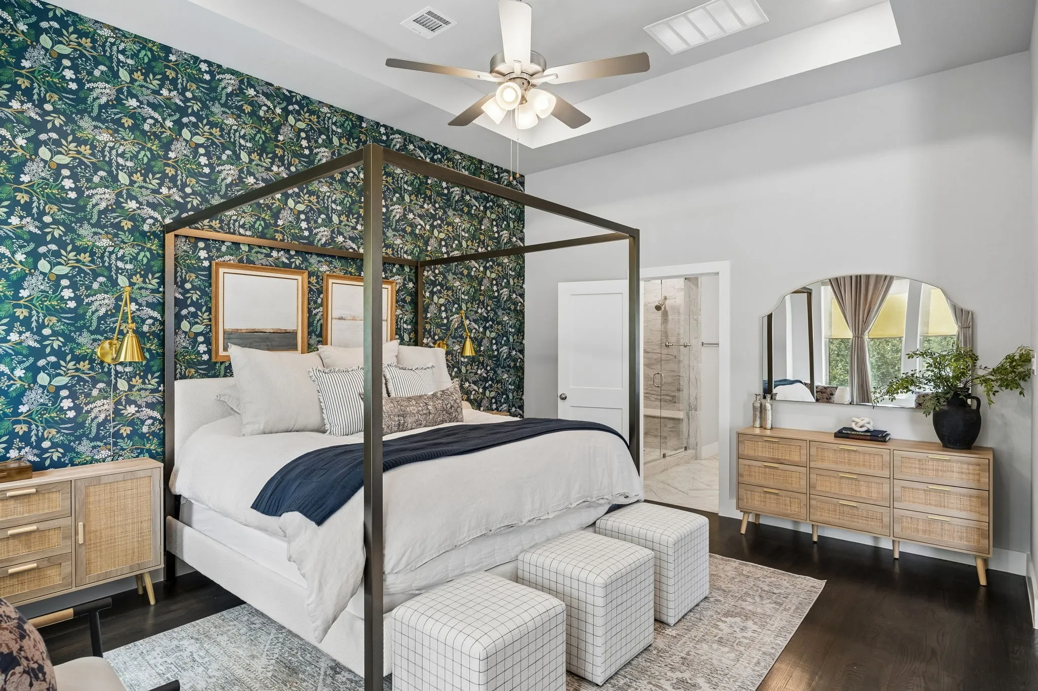 Single Family Residence For Sale in Dallas County , 5105 Artemesia Lane, Dallas, Texas 75209, 3 Bedroom, 4 Bathroom, 2 Garage spaces, 3,224 Sqft, built in 2020, mls#21366245, Real Estate Agent in Dallas, Homes For Sale in Dallas county, Homes For Sale in Dallas, Realtor in Dallas Texas, Real Estate Brokerage Independent Realty Texas, Luminita Cordes Realtor