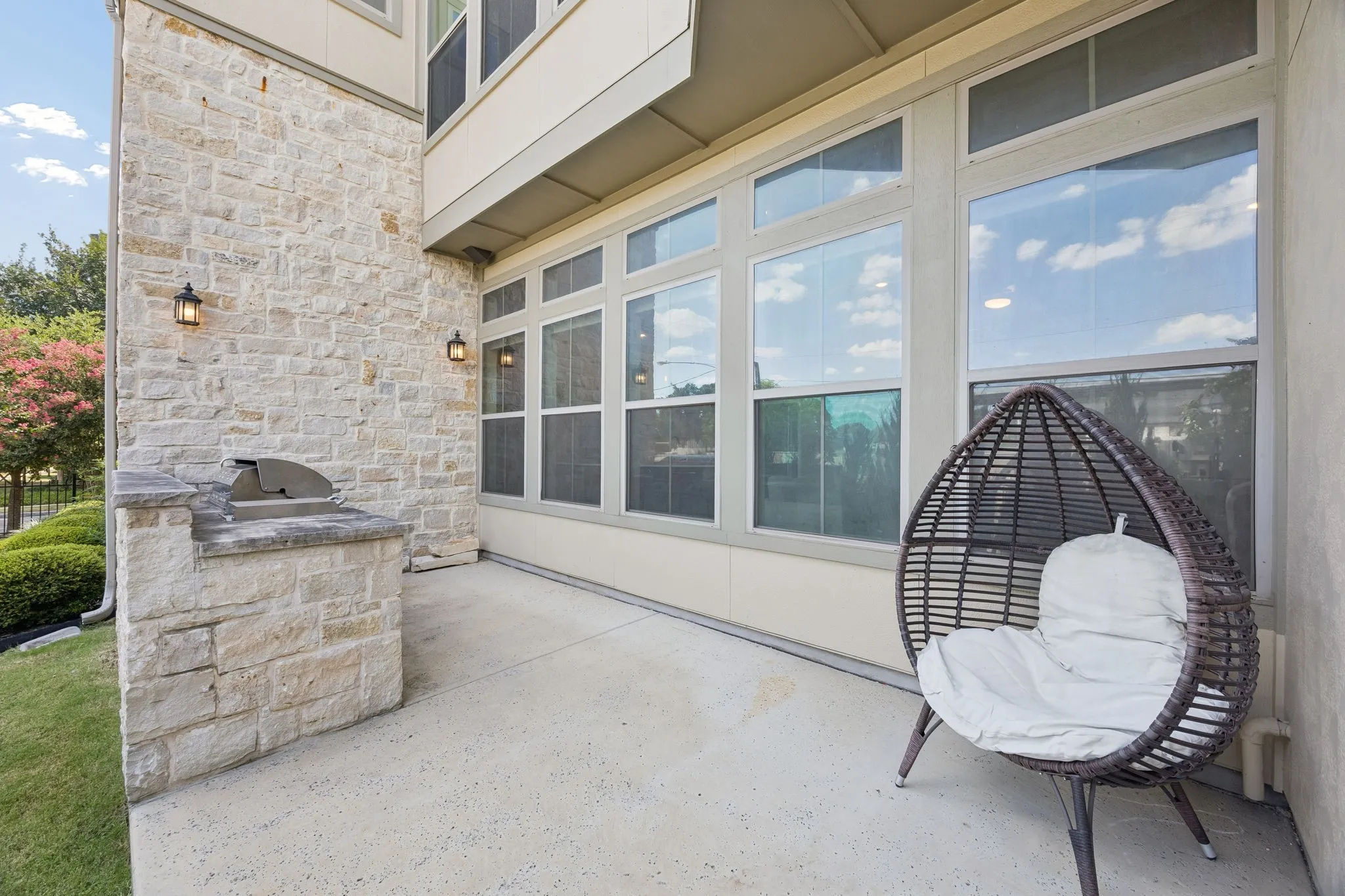 Single Family Residence For Sale in Dallas County , 5105 Artemesia Lane, Dallas, Texas 75209, 3 Bedroom, 4 Bathroom, 2 Garage spaces, 3,224 Sqft, built in 2020, mls#21366245, Real Estate Agent in Dallas, Homes For Sale in Dallas county, Homes For Sale in Dallas, Realtor in Dallas Texas, Real Estate Brokerage Independent Realty Texas, Luminita Cordes Realtor
