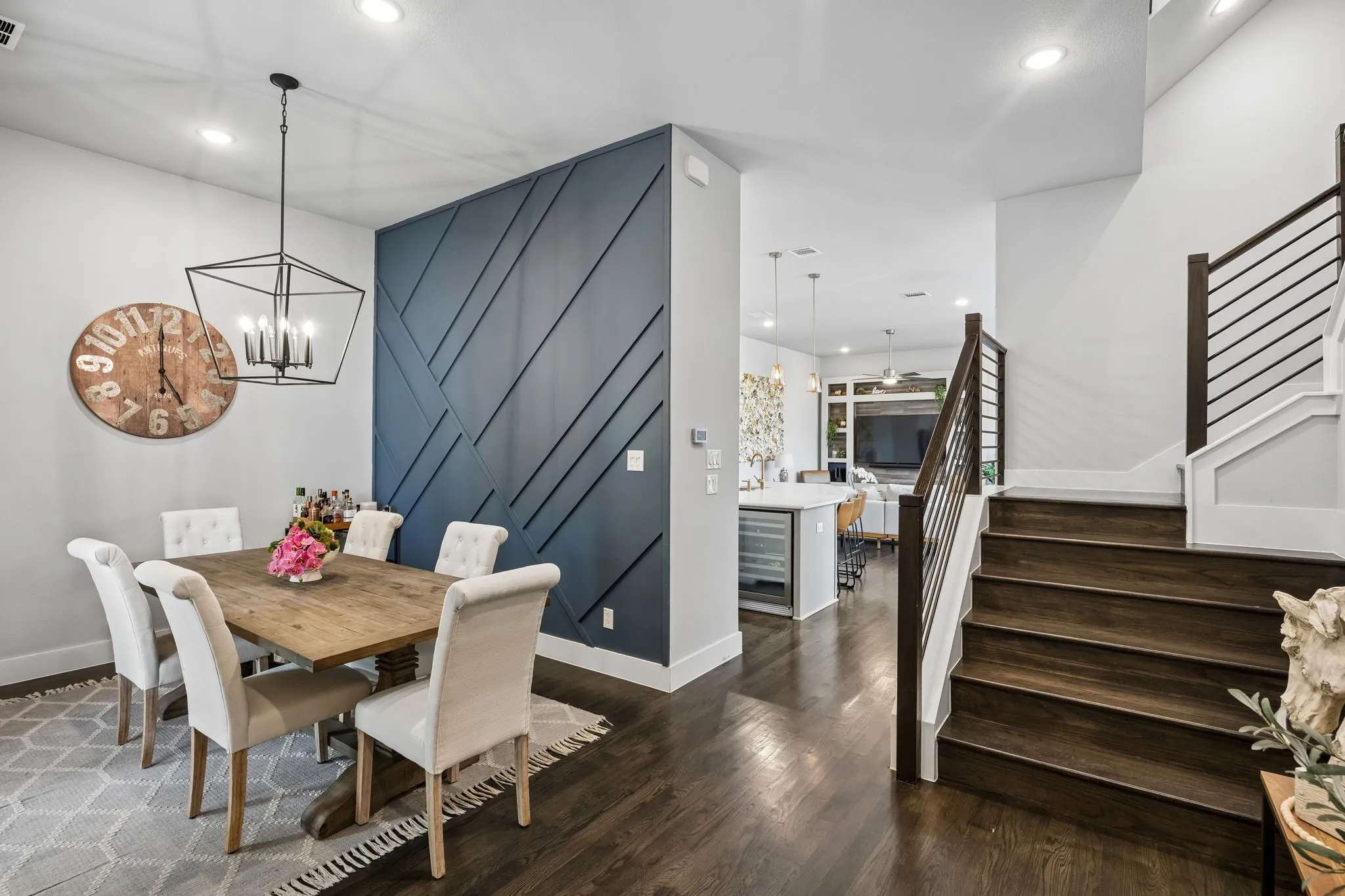 Single Family Residence For Sale in Dallas County , 5105 Artemesia Lane, Dallas, Texas 75209, 3 Bedroom, 4 Bathroom, 2 Garage spaces, 3,224 Sqft, built in 2020, mls#21366245, Real Estate Agent in Dallas, Homes For Sale in Dallas county, Homes For Sale in Dallas, Realtor in Dallas Texas, Real Estate Brokerage Independent Realty Texas, Luminita Cordes Realtor