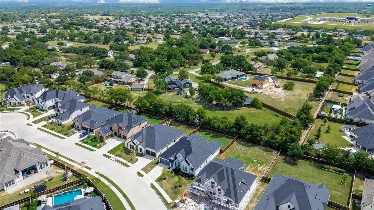 Single Family Residence For Sale in Rockwall County , 2208 Sarah Drive, Rockwall, Texas 75087, 4 Bedroom, 6 Bathroom, 3 Garage spaces, 3,249 Sqft, built in 2024, mls#21367108, Real Estate Agent in Rockwall, Homes For Sale in Rockwall county, Homes For Sale in Rockwall, Realtor in Rockwall Texas, Real Estate Brokerage Independent Realty Texas, Luminita Cordes Realtor