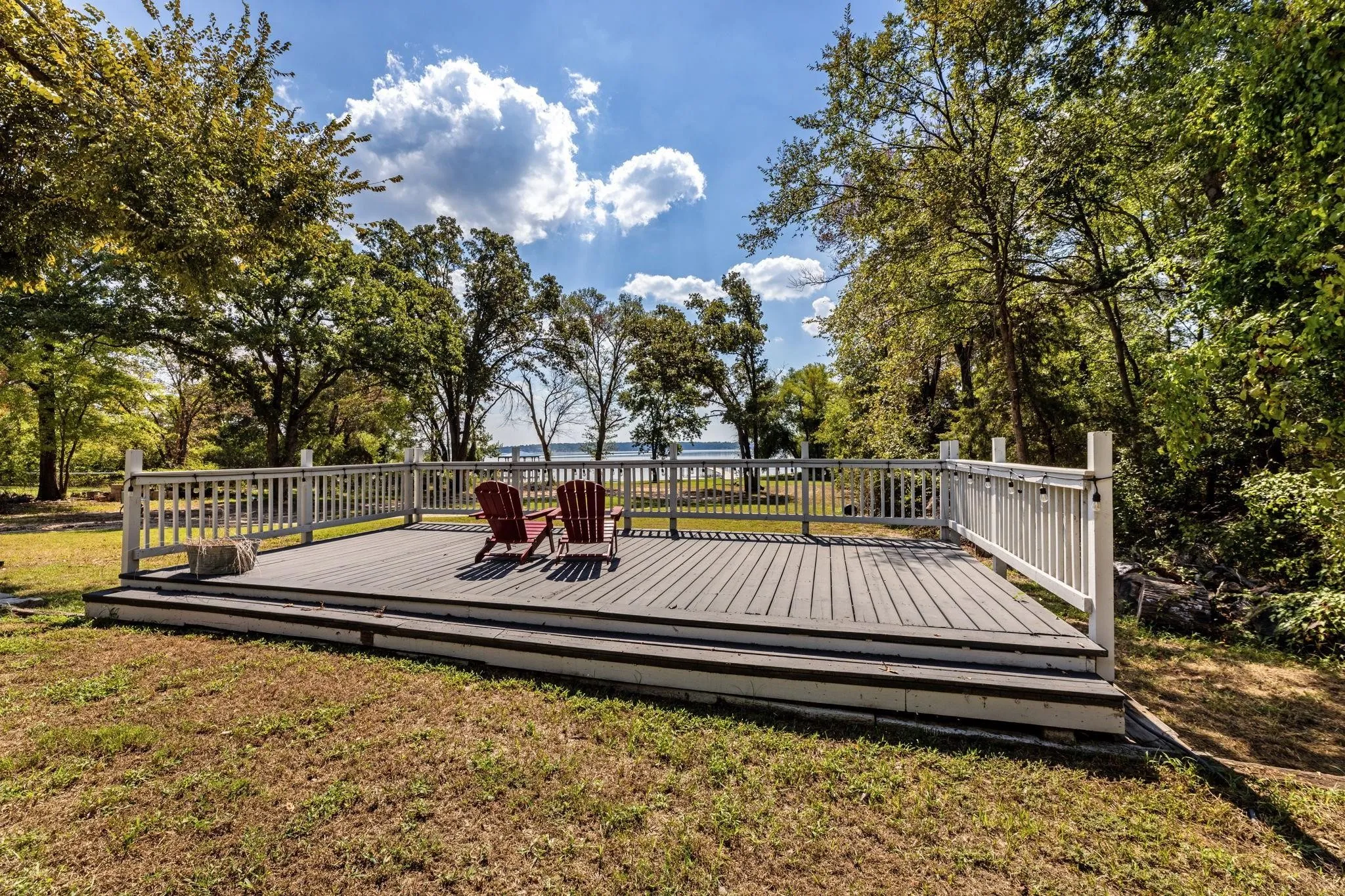 Single Family Residence For Sale in Hunt County , 9910 Archer Lane, Quinlan, Texas 75474, 3 Bedroom, 4 Bathroom, Garage spaces, 2,306 Sqft, built in 1966, mls#21365417, Real Estate Agent in Quinlan, Homes For Sale in Hunt county, Homes For Sale in Quinlan, Realtor in Quinlan Texas, Real Estate Brokerage Independent Realty Texas, Luminita Cordes Realtor
