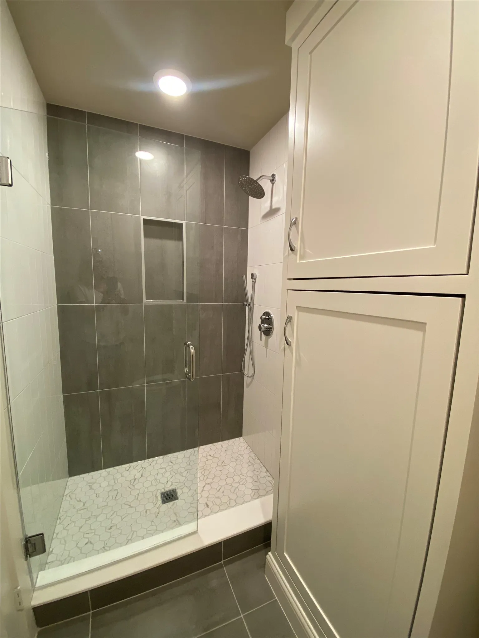 Single Family Residence For Sale in Grayson County , 4855 Woodlawn Road, Sherman, Texas 75090, 4 Bedroom, 3 Bathroom, 2 Garage spaces, 2,500 Sqft, built in 2003, mls#21365317, Real Estate Agent in Sherman, Homes For Sale in Grayson county, Homes For Sale in Sherman, Realtor in Sherman Texas, Real Estate Brokerage Independent Realty Texas, Luminita Cordes Realtor
