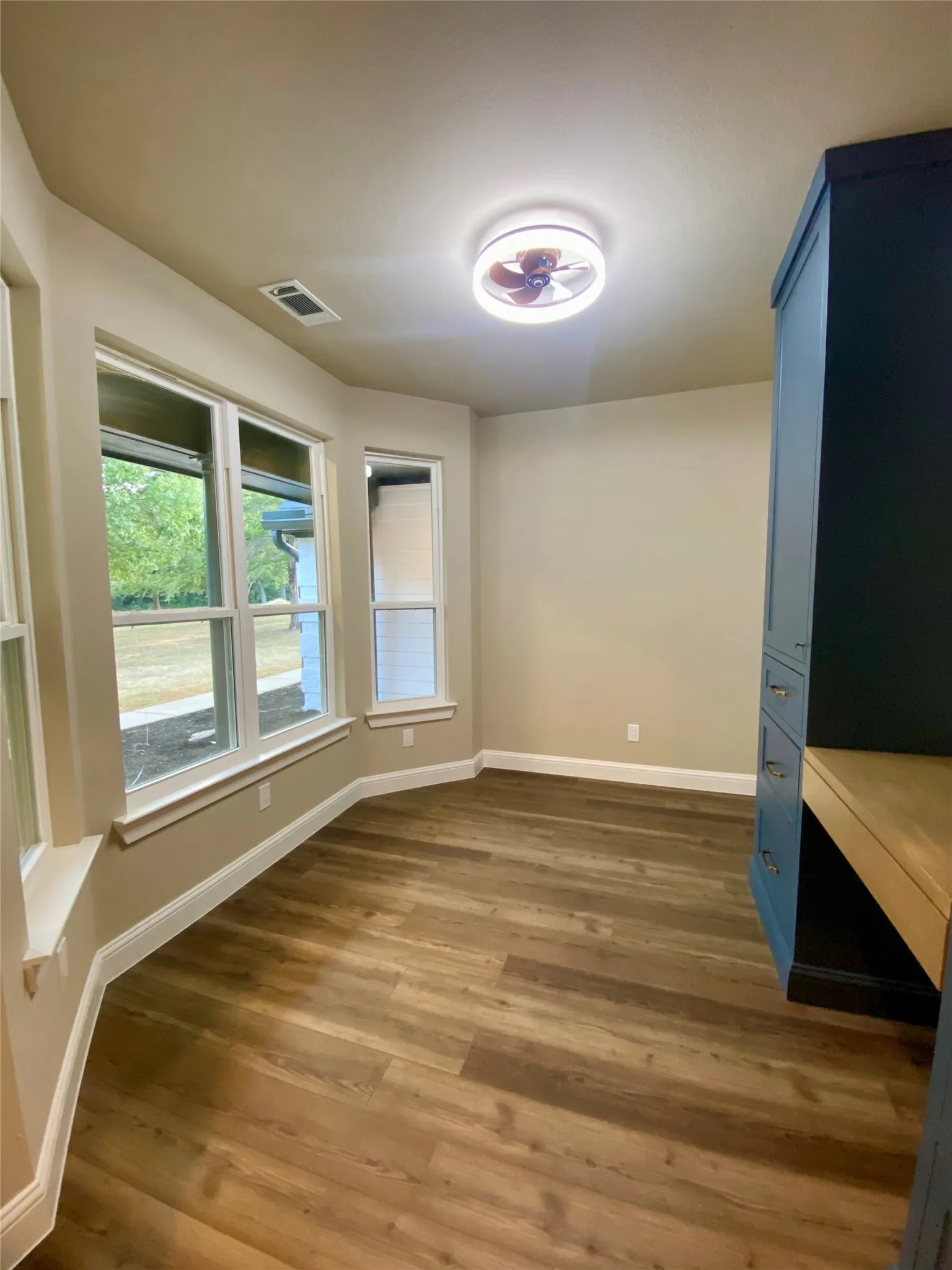 Single Family Residence For Sale in Grayson County , 4855 Woodlawn Road, Sherman, Texas 75090, 4 Bedroom, 3 Bathroom, 2 Garage spaces, 2,500 Sqft, built in 2003, mls#21365317, Real Estate Agent in Sherman, Homes For Sale in Grayson county, Homes For Sale in Sherman, Realtor in Sherman Texas, Real Estate Brokerage Independent Realty Texas, Luminita Cordes Realtor