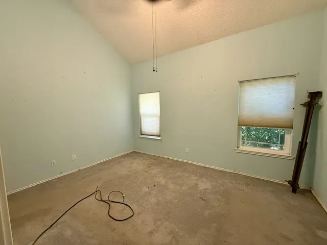Single Family Residence For Sale in Dallas County , 13323 Cloverbrook Lane, Dallas, Texas 75253, 3 Bedroom, 2 Bathroom, 2 Garage spaces, 1,354 Sqft, built in 1986, mls#21367115, Real Estate Agent in Dallas, Homes For Sale in Dallas county, Homes For Sale in Dallas, Realtor in Dallas Texas, Real Estate Brokerage Independent Realty Texas, Luminita Cordes Realtor
