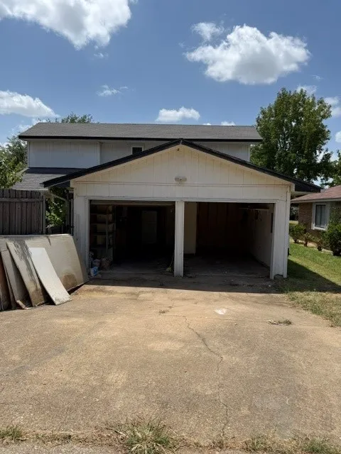 Single Family Residence For Sale in Dallas County , 13323 Cloverbrook Lane, Dallas, Texas 75253, 3 Bedroom, 2 Bathroom, 2 Garage spaces, 1,354 Sqft, built in 1986, mls#21367115, Real Estate Agent in Dallas, Homes For Sale in Dallas county, Homes For Sale in Dallas, Realtor in Dallas Texas, Real Estate Brokerage Independent Realty Texas, Luminita Cordes Realtor