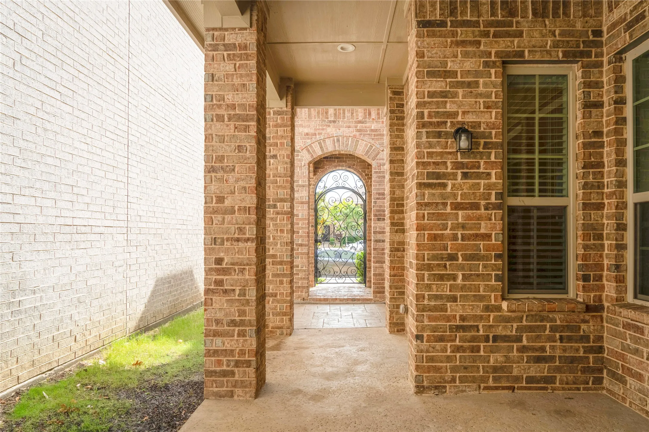 Single Family Residence For Rent in Dallas County , 765 Huntingdon Street, Coppell, Texas 75019, 4 Bedroom, 4 Bathroom, 2 Garage spaces, 2,872 Sqft, built in 2016, mls#21364549, Real Estate Agent in Coppell, Homes For Rent in Dallas county, Homes For Rent in Coppell, Realtor in Coppell Texas, Real Estate Brokerage Independent Realty Texas, Luminita Cordes Realtor