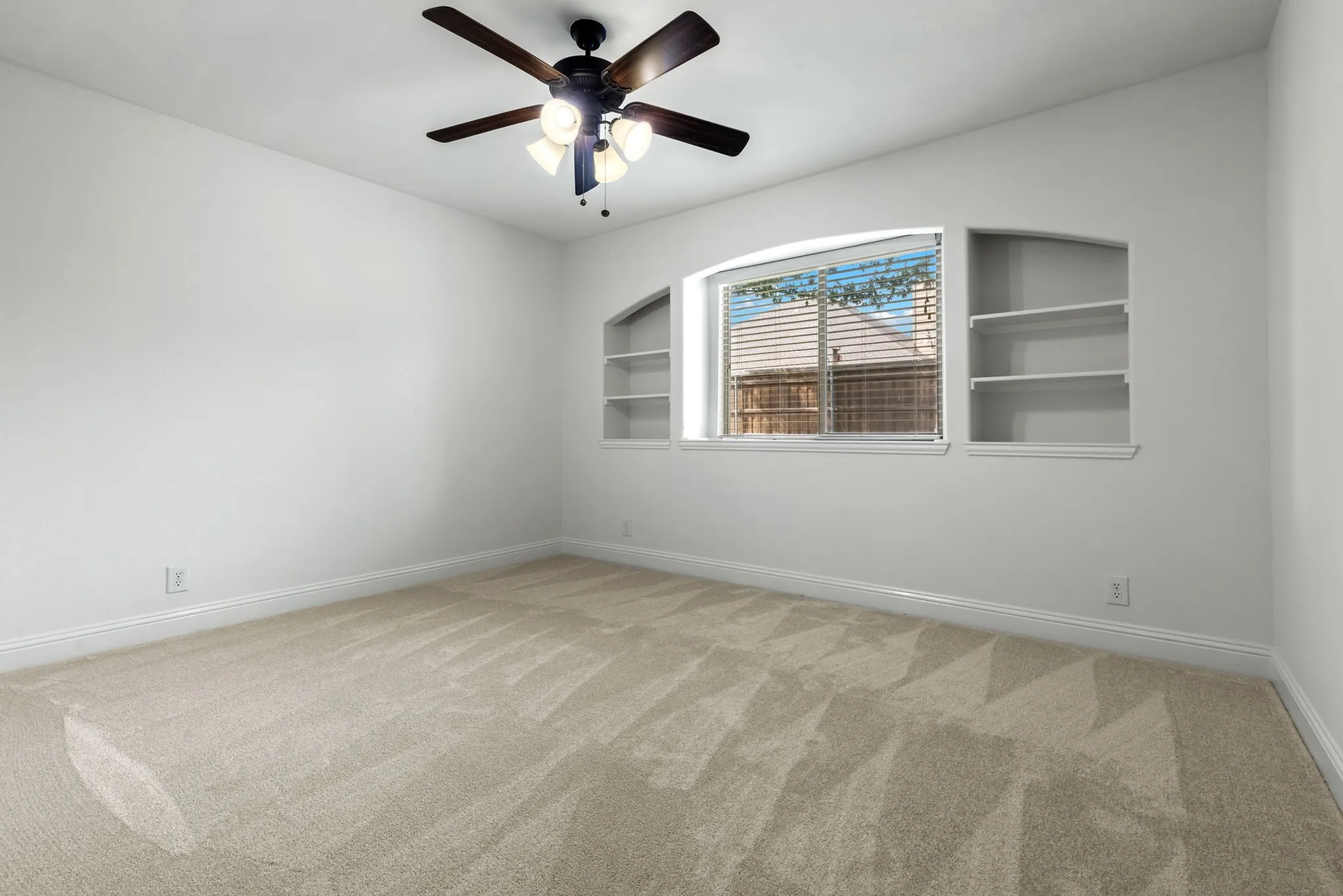 Single Family Residence For Sale in Collin County , 1521 Brush Creek Road, Prosper, Texas 75078, 4 Bedroom, 3 Bathroom, 3 Garage spaces, 2,770 Sqft, built in 2012, mls#21359294, Real Estate Agent in Prosper, Homes For Sale in Collin county, Homes For Sale in Prosper, Realtor in Prosper Texas, Real Estate Brokerage Independent Realty Texas, Luminita Cordes Realtor