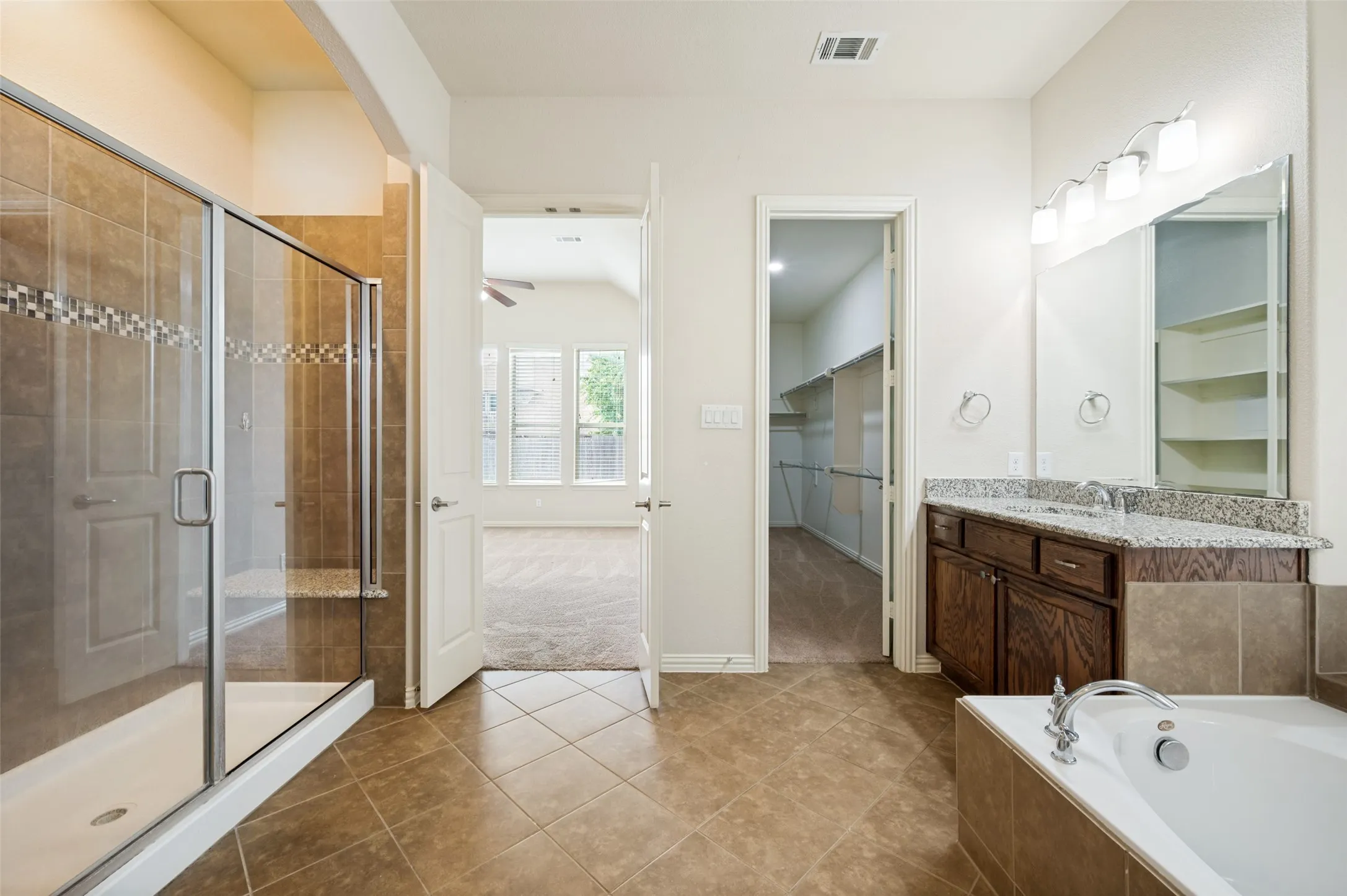 Single Family Residence For Rent in Collin County , 10809 Grecian Drive, Mc Kinney, Texas 75072, 4 Bedroom, 4 Bathroom, 2 Garage spaces, 3,632 Sqft, built in 2015, mls#21365210, Real Estate Agent in Mc Kinney, Homes For Rent in Collin county, Homes For Rent in Mc Kinney, Realtor in Mc Kinney Texas, Real Estate Brokerage Independent Realty Texas, Luminita Cordes Realtor