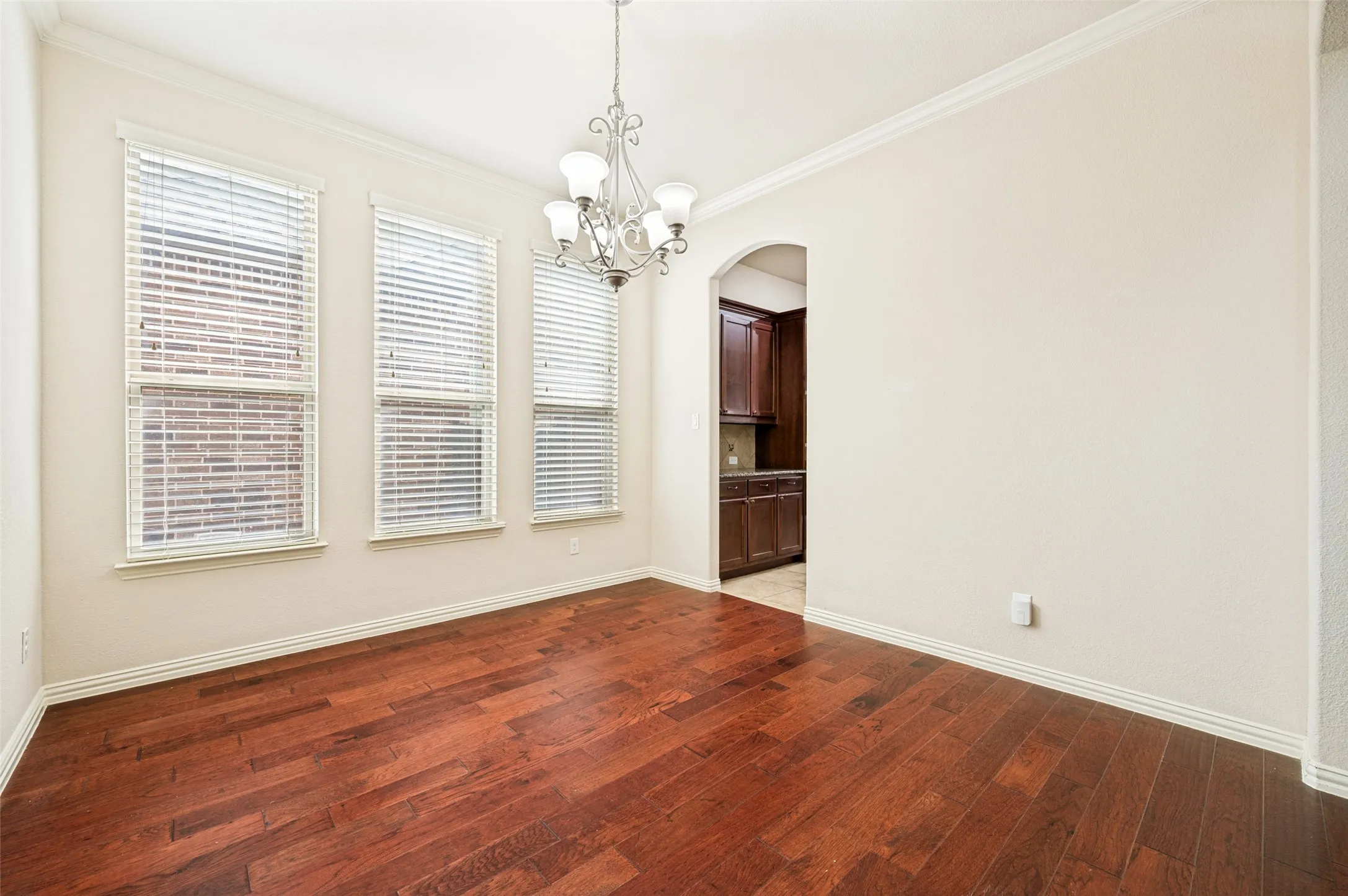 Single Family Residence For Rent in Collin County , 10809 Grecian Drive, Mc Kinney, Texas 75072, 4 Bedroom, 4 Bathroom, 2 Garage spaces, 3,632 Sqft, built in 2015, mls#21365210, Real Estate Agent in Mc Kinney, Homes For Rent in Collin county, Homes For Rent in Mc Kinney, Realtor in Mc Kinney Texas, Real Estate Brokerage Independent Realty Texas, Luminita Cordes Realtor