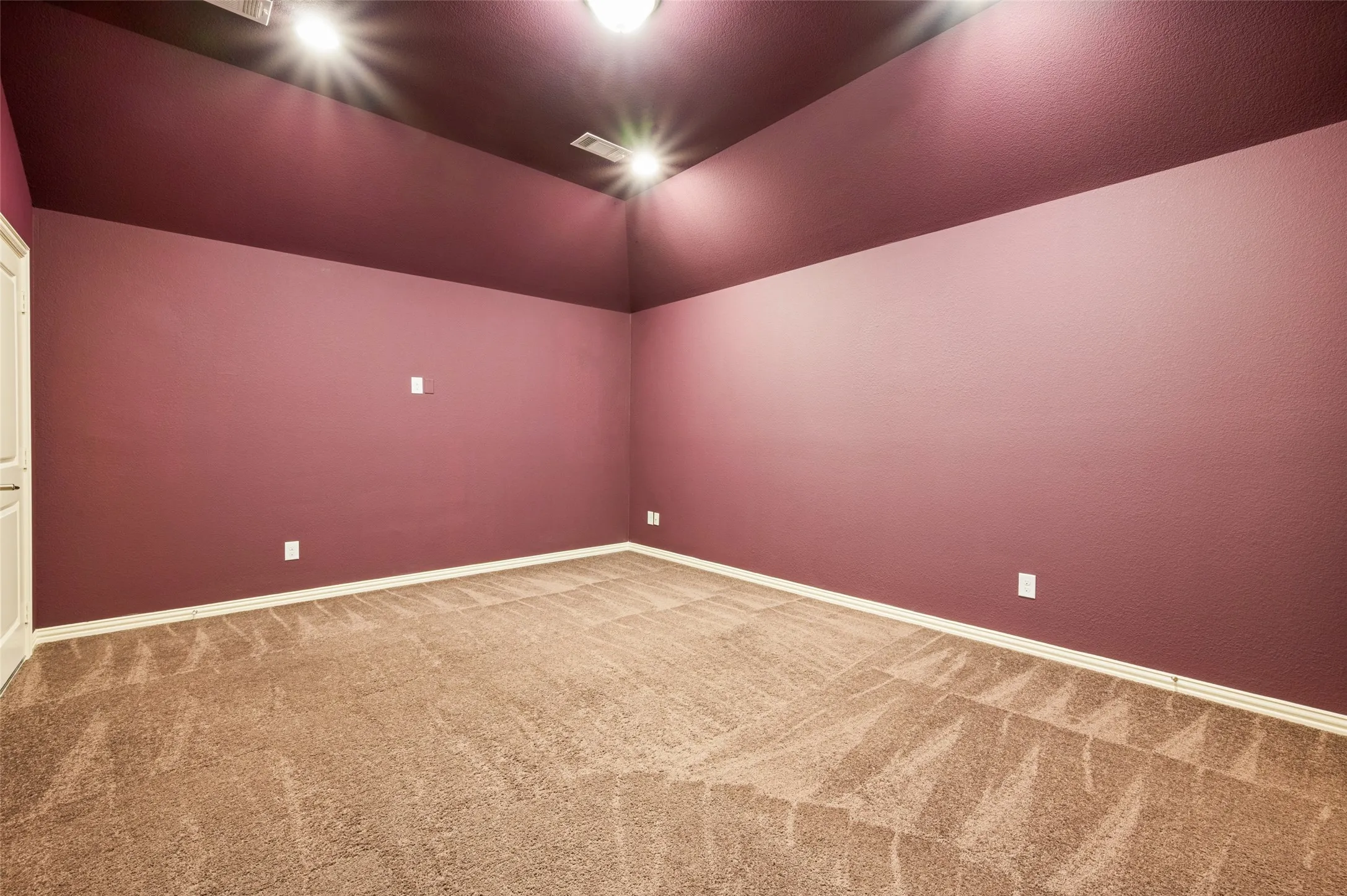 Single Family Residence For Rent in Collin County , 10809 Grecian Drive, Mc Kinney, Texas 75072, 4 Bedroom, 4 Bathroom, 2 Garage spaces, 3,632 Sqft, built in 2015, mls#21365210, Real Estate Agent in Mc Kinney, Homes For Rent in Collin county, Homes For Rent in Mc Kinney, Realtor in Mc Kinney Texas, Real Estate Brokerage Independent Realty Texas, Luminita Cordes Realtor