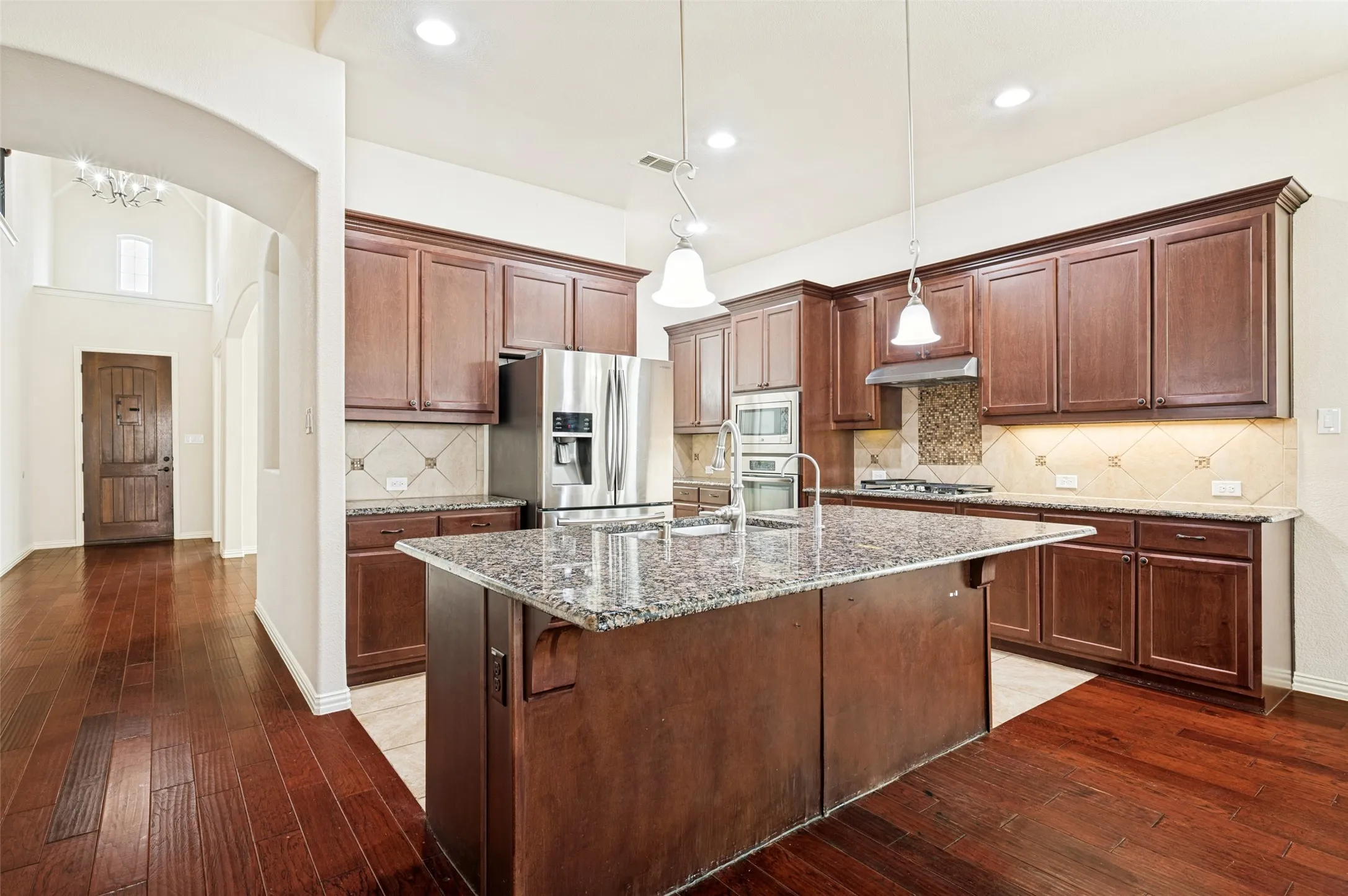 Single Family Residence For Rent in Collin County , 10809 Grecian Drive, Mc Kinney, Texas 75072, 4 Bedroom, 4 Bathroom, 2 Garage spaces, 3,632 Sqft, built in 2015, mls#21365210, Real Estate Agent in Mc Kinney, Homes For Rent in Collin county, Homes For Rent in Mc Kinney, Realtor in Mc Kinney Texas, Real Estate Brokerage Independent Realty Texas, Luminita Cordes Realtor