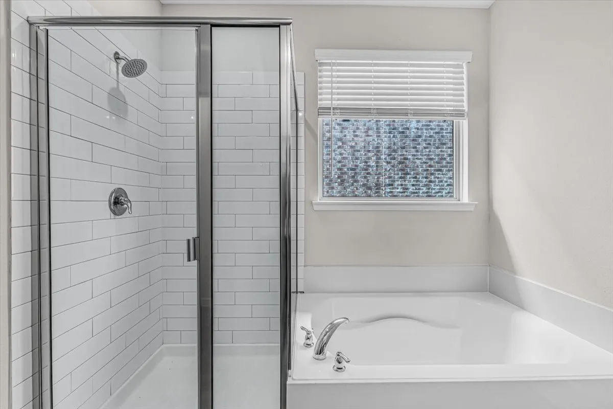 Another view of the wonderful master bath
