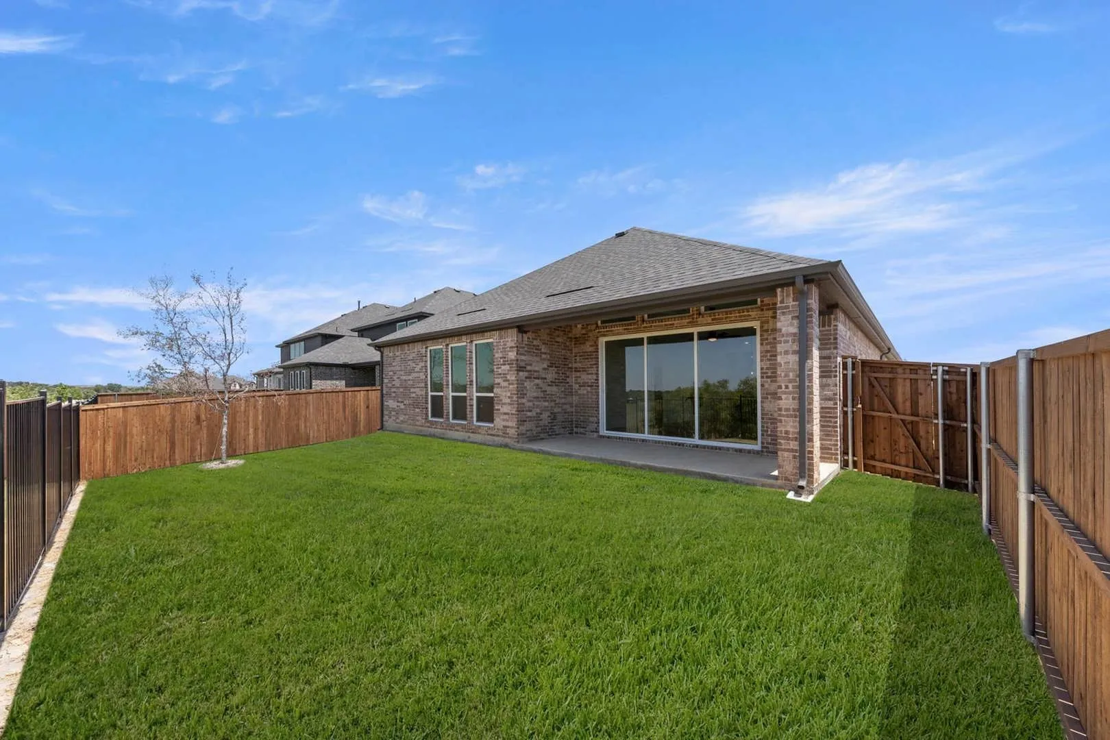 Single Family Residence For Sale in Collin County , 3309 Heather Lake Court, Celina, Texas 75009, 4 Bedroom, 3 Bathroom, 2 Garage spaces, 2,122 Sqft, built in 2025, mls#21367125, Real Estate Agent in Celina, Homes For Sale in Collin county, Homes For Sale in Celina, Realtor in Celina Texas, Real Estate Brokerage Independent Realty Texas, Luminita Cordes Realtor