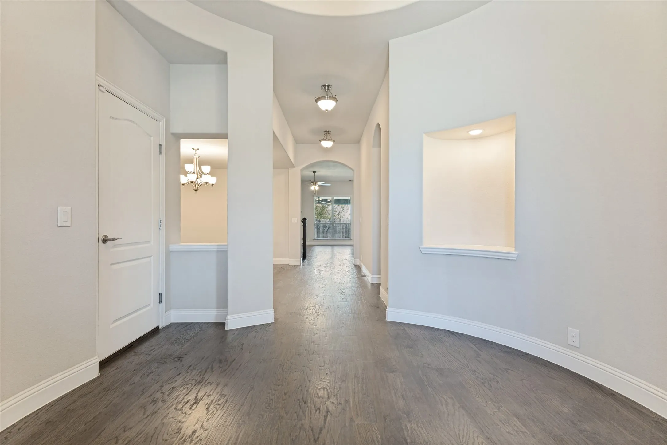 Single Family Residence For Sale in Tarrant County , 11428 Colonial Trace Lane, Fort Worth, Texas 76244, 4 Bedroom, 3 Bathroom, 2 Garage spaces, 3,291 Sqft, built in 2022, mls#21366848, Real Estate Agent in Fort Worth, Homes For Sale in Tarrant county, Homes For Sale in Fort Worth, Realtor in Fort Worth Texas, Real Estate Brokerage Independent Realty Texas, Luminita Cordes Realtor
