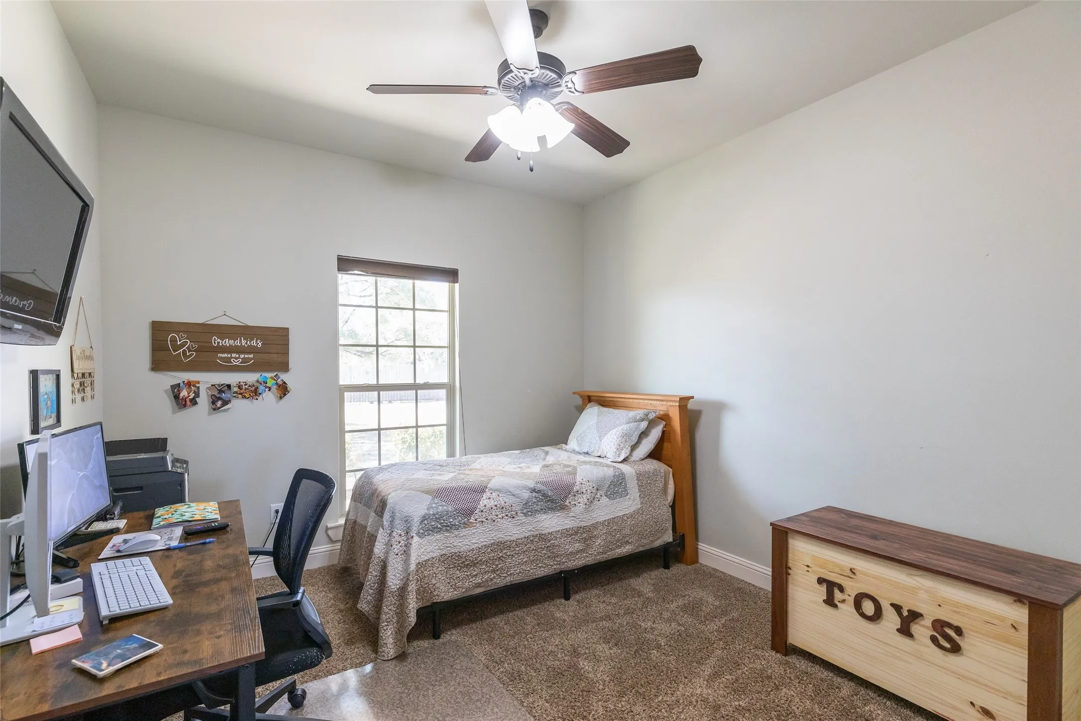 Single Family Residence For Sale in Taylor County , 112 Foxtrot Lane, Abilene, Texas 79602, 3 Bedroom, 2 Bathroom, 2 Garage spaces, 1,545 Sqft, built in 2016, mls#21367139, Real Estate Agent in Abilene, Homes For Sale in Taylor county, Homes For Sale in Abilene, Realtor in Abilene Texas, Real Estate Brokerage Independent Realty Texas, Luminita Cordes Realtor