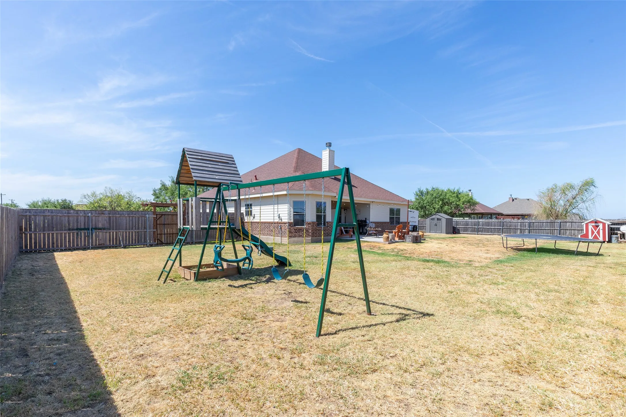 Single Family Residence For Sale in Taylor County , 112 Foxtrot Lane, Abilene, Texas 79602, 3 Bedroom, 2 Bathroom, 2 Garage spaces, 1,545 Sqft, built in 2016, mls#21367139, Real Estate Agent in Abilene, Homes For Sale in Taylor county, Homes For Sale in Abilene, Realtor in Abilene Texas, Real Estate Brokerage Independent Realty Texas, Luminita Cordes Realtor