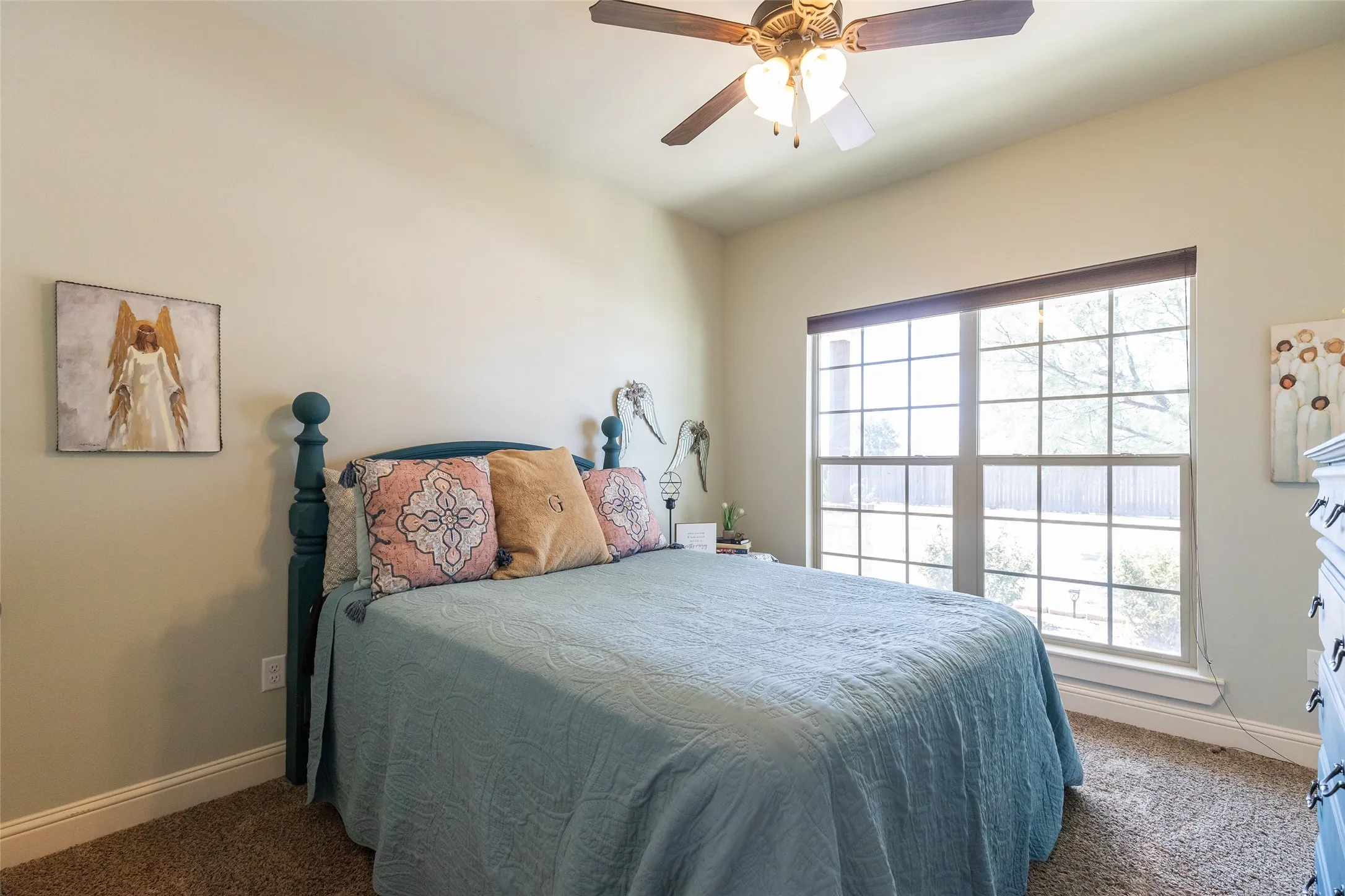 Single Family Residence For Sale in Taylor County , 112 Foxtrot Lane, Abilene, Texas 79602, 3 Bedroom, 2 Bathroom, 2 Garage spaces, 1,545 Sqft, built in 2016, mls#21367139, Real Estate Agent in Abilene, Homes For Sale in Taylor county, Homes For Sale in Abilene, Realtor in Abilene Texas, Real Estate Brokerage Independent Realty Texas, Luminita Cordes Realtor