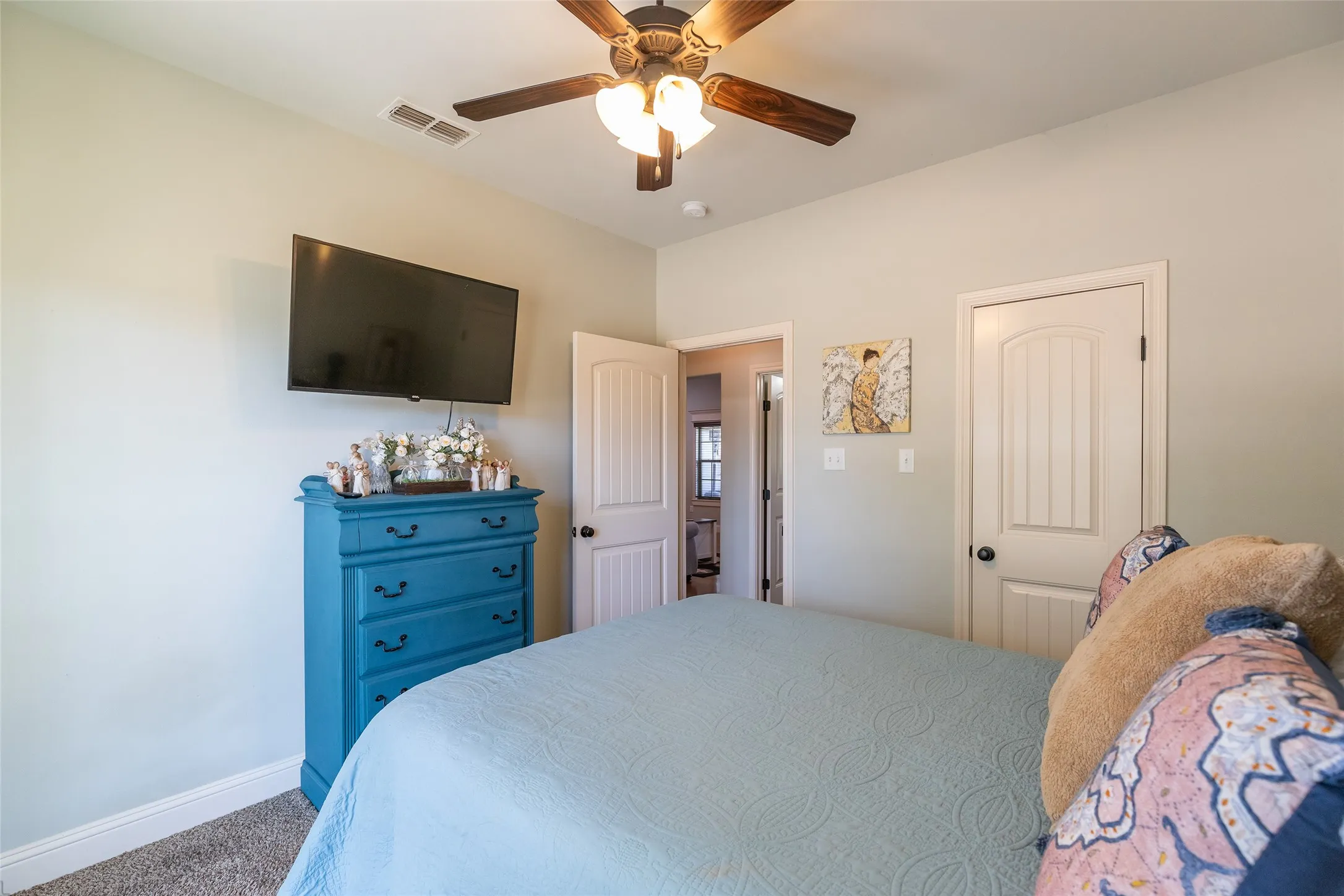 Single Family Residence For Sale in Taylor County , 112 Foxtrot Lane, Abilene, Texas 79602, 3 Bedroom, 2 Bathroom, 2 Garage spaces, 1,545 Sqft, built in 2016, mls#21367139, Real Estate Agent in Abilene, Homes For Sale in Taylor county, Homes For Sale in Abilene, Realtor in Abilene Texas, Real Estate Brokerage Independent Realty Texas, Luminita Cordes Realtor