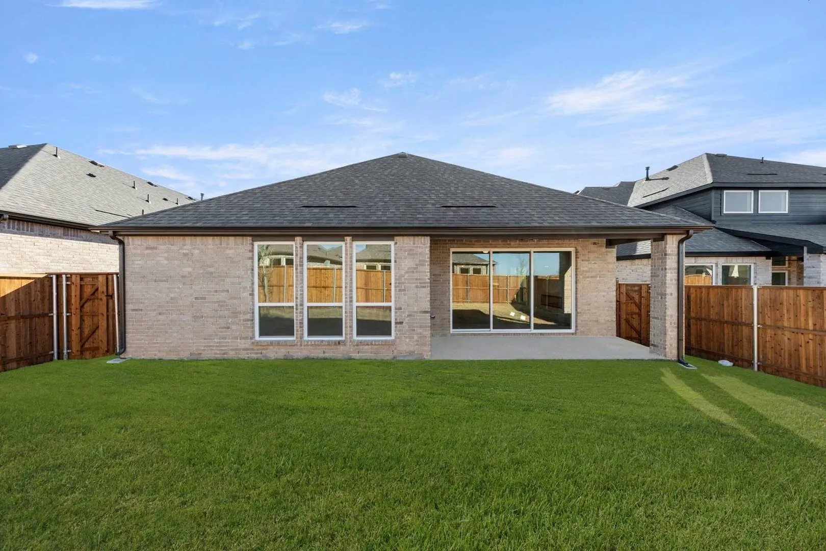 Single Family Residence For Sale in Collin County , 6317 Muller Creek Drive, Celina, Texas 75009, 4 Bedroom, 4 Bathroom, 2 Garage spaces, 2,171 Sqft, built in 2025, mls#21367137, Real Estate Agent in Celina, Homes For Sale in Collin county, Homes For Sale in Celina, Realtor in Celina Texas, Real Estate Brokerage Independent Realty Texas, Luminita Cordes Realtor